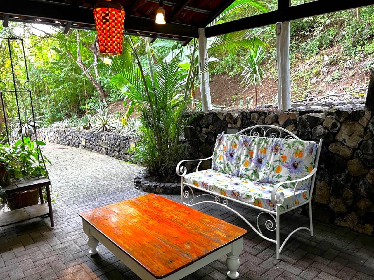 Casa del Artista 4bed,4 bath Ocean view home