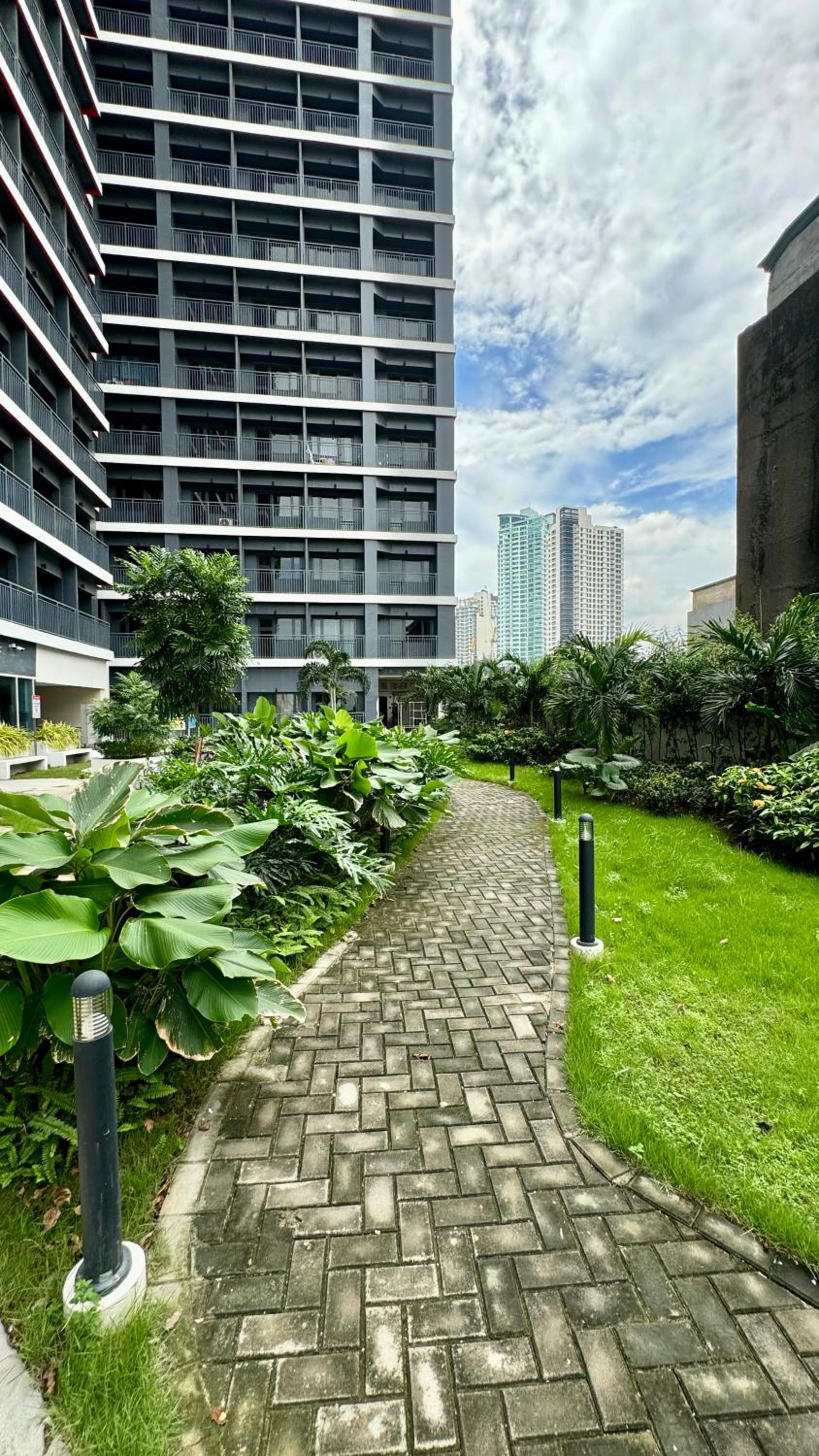 The GoodVibes Condotel Red Residences Makati