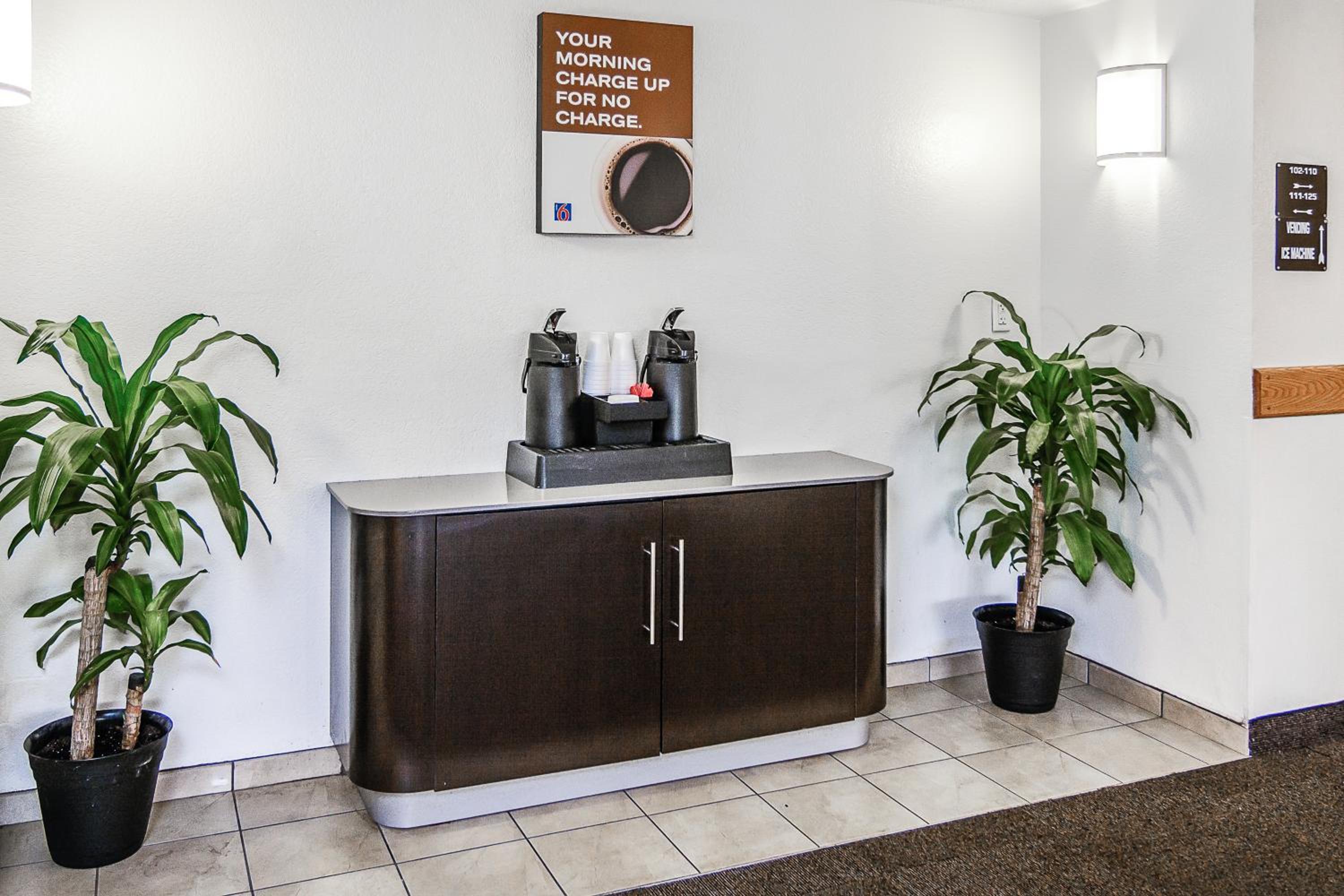 Motel 6-Framingham, MA - Boston West - Property Image 5