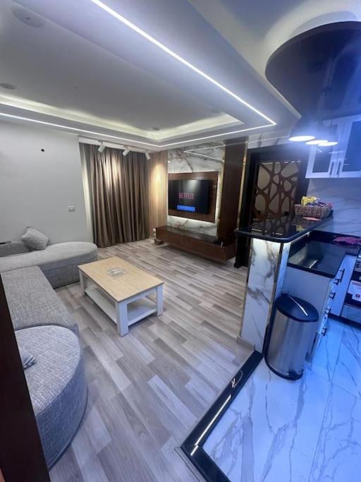 Apartment in one kattameya