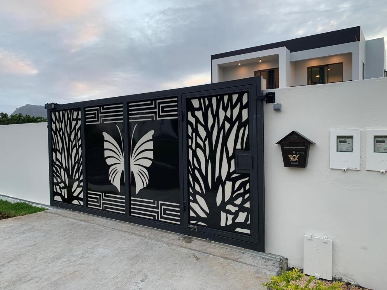 LuxNar FF Sea photo 2