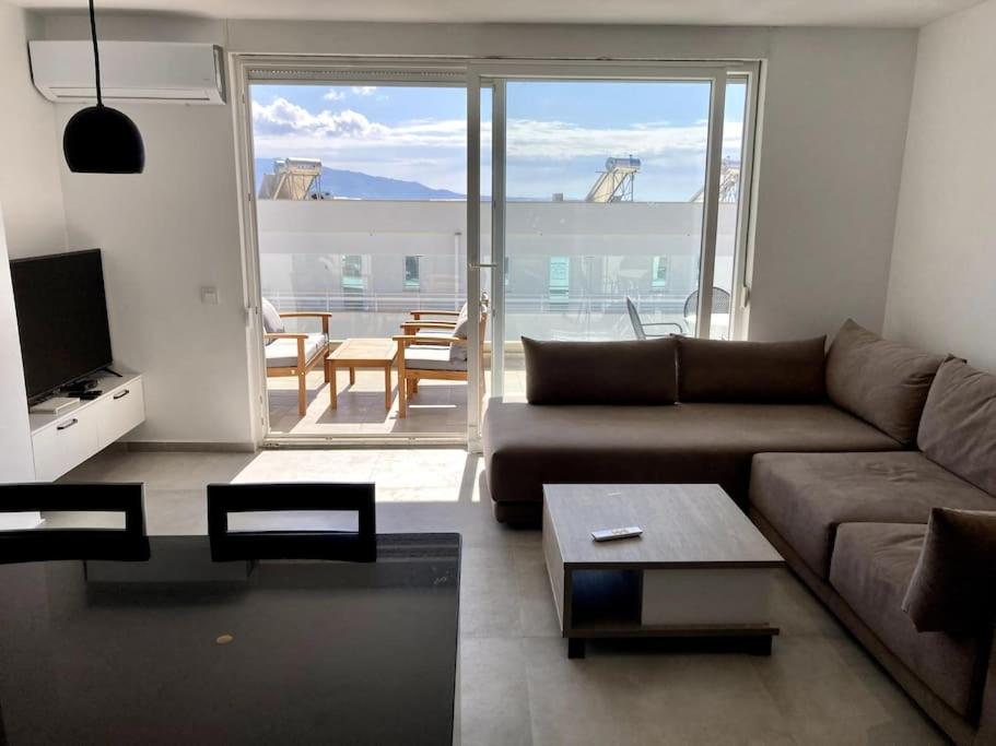 Starlight Tony Apartment
