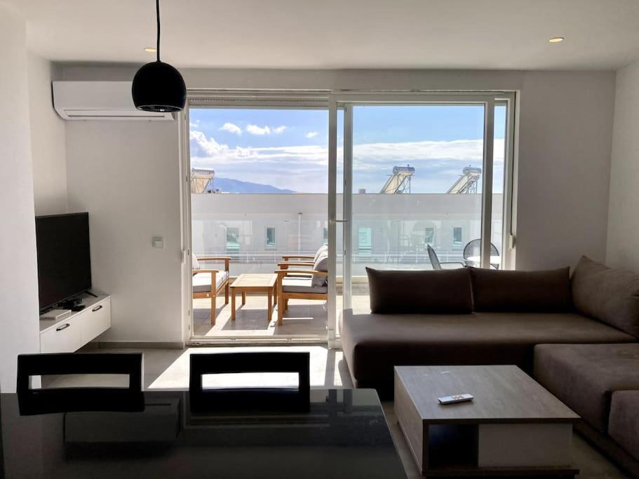 Starlight Tony Apartment