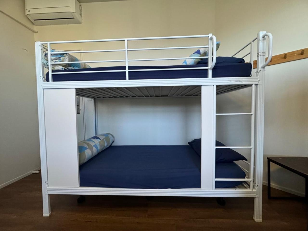 Backpackers Central Hamilton