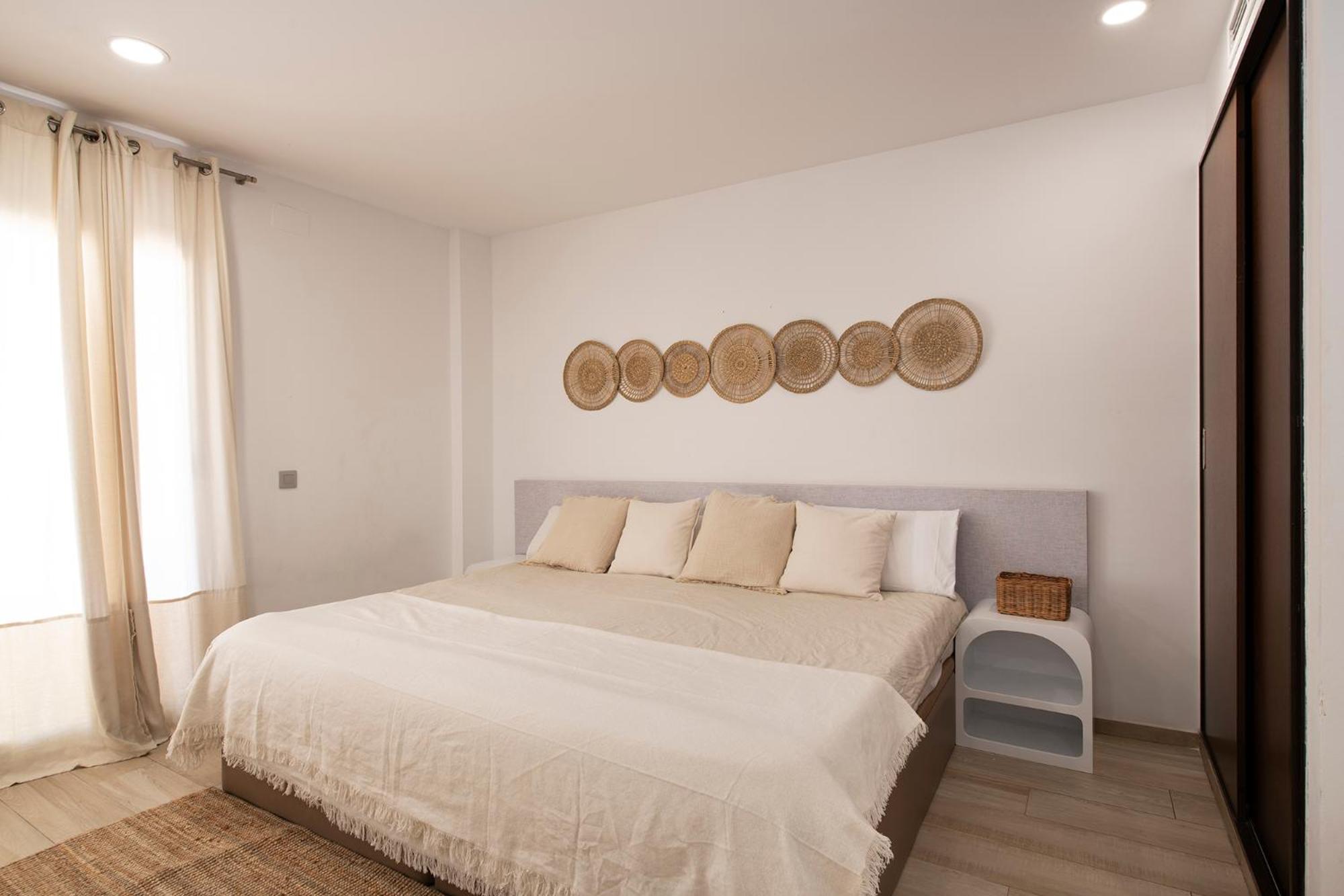 Aparthotel Centric en Castelldefels — hotel room