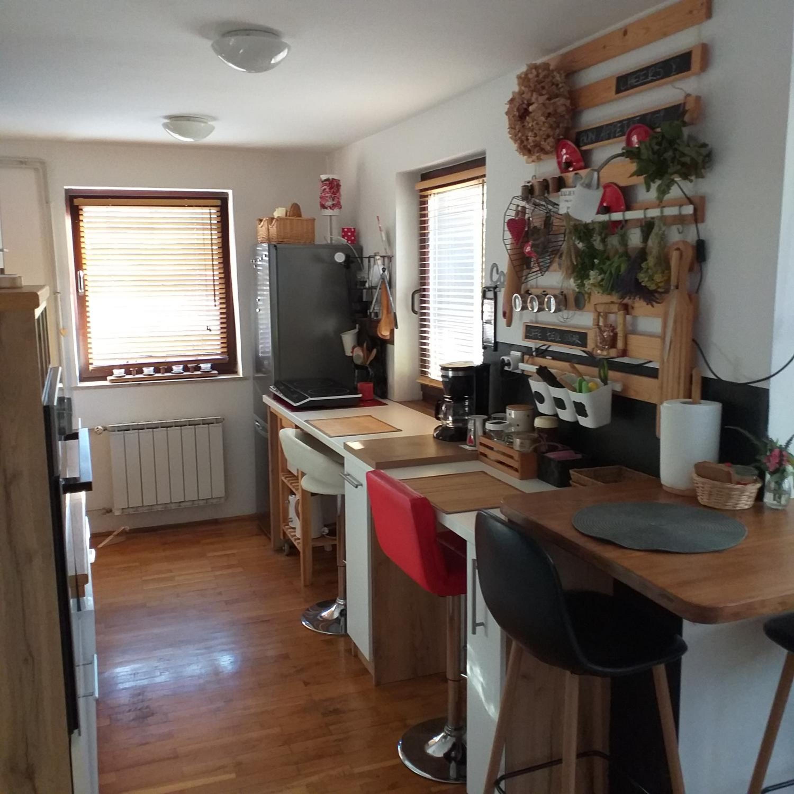 Sweet Little Home view 3