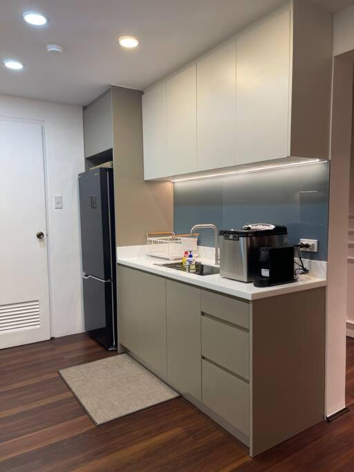 3BR Condominium at Greenhills Shopping Centre view 4