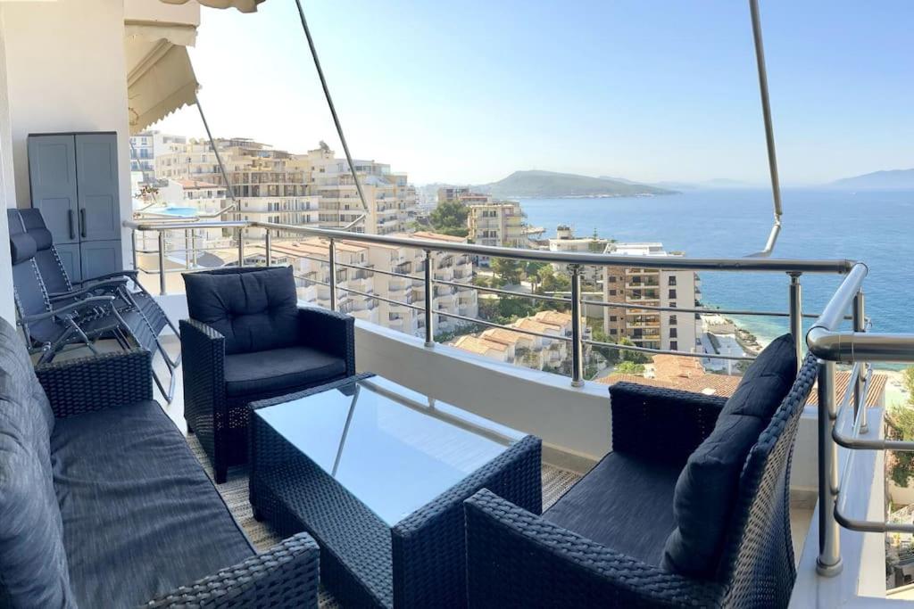 Magical View Apartment photo 3