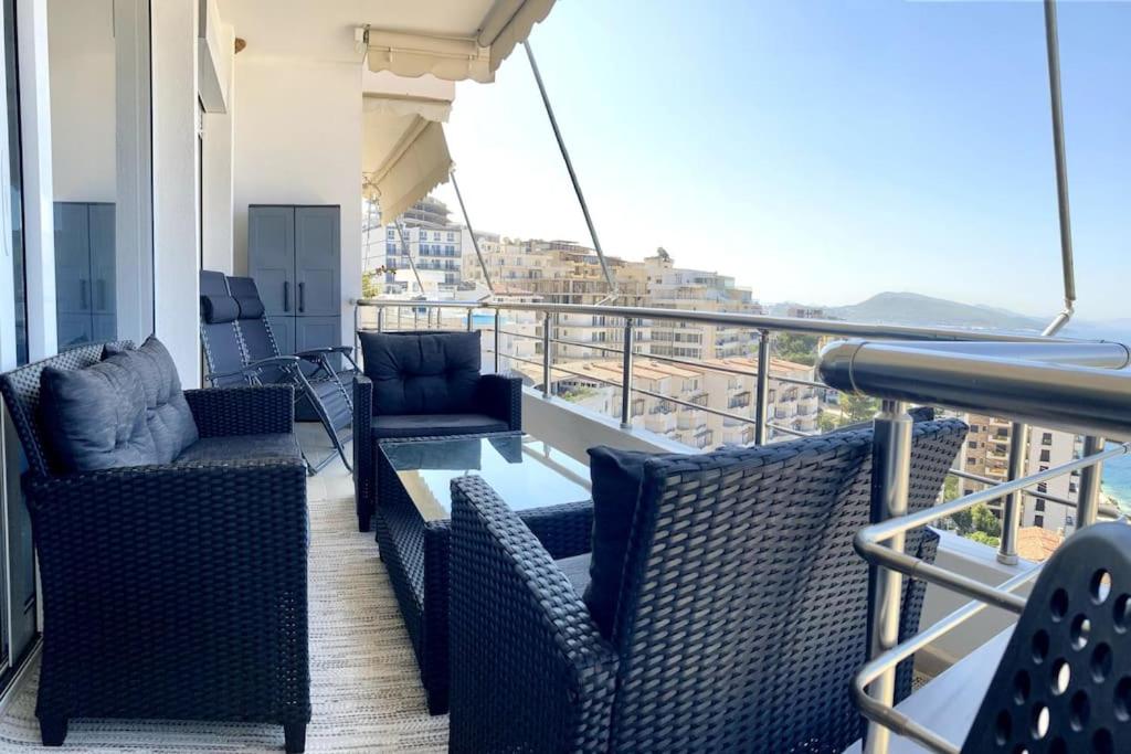 Magical View Apartment photo 2