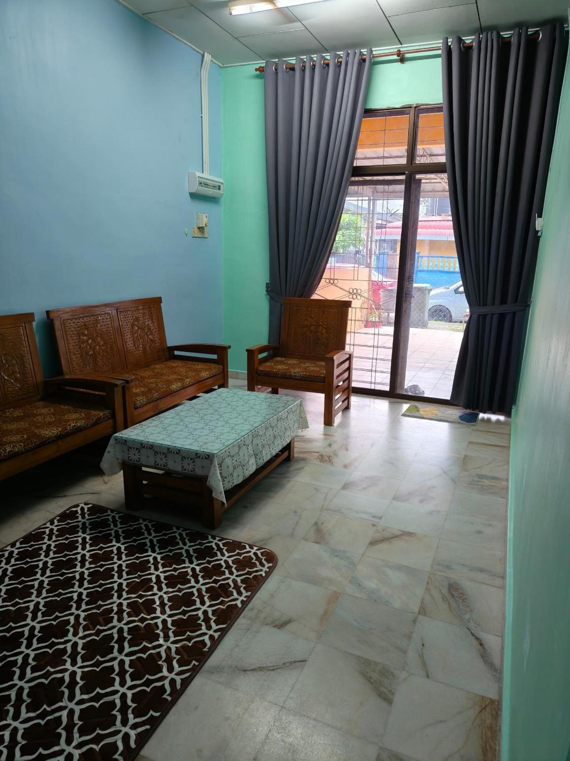 Homestay Wannur Arau