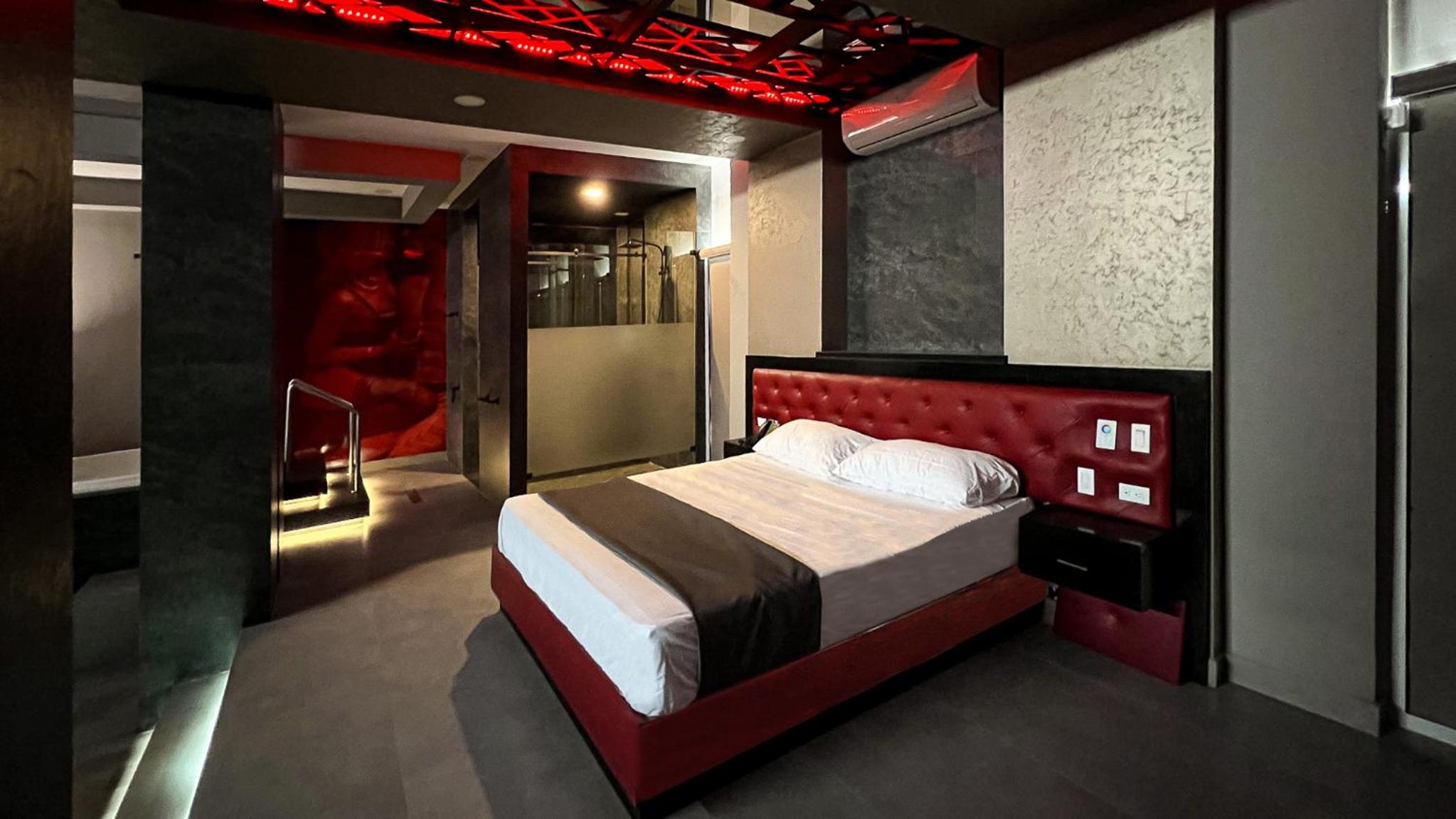 Ensenada Vacations - Motel Boutique Qatro - Property Image 1