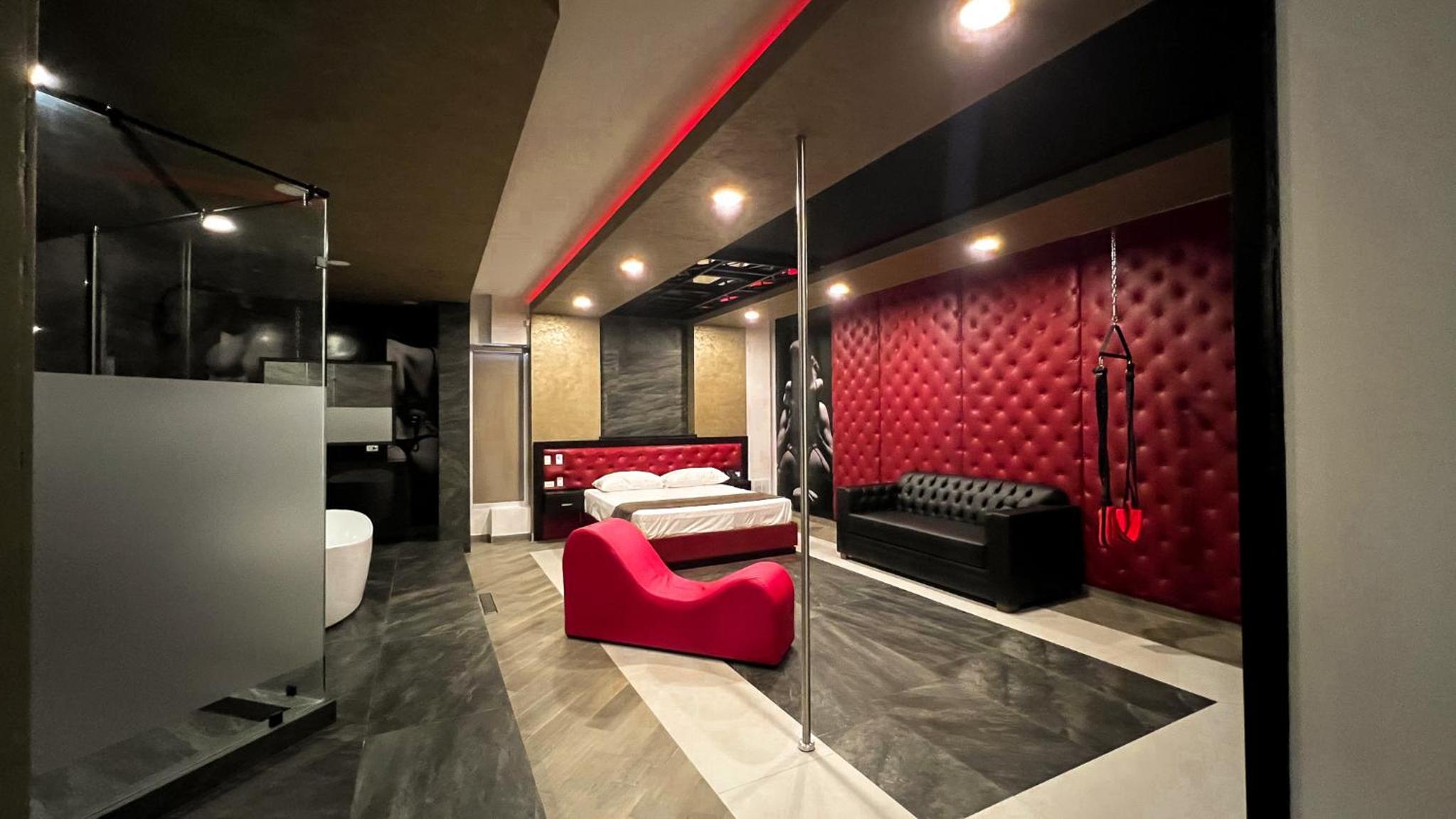 Ensenada Vacations - Motel Boutique Qatro - Property Image 1