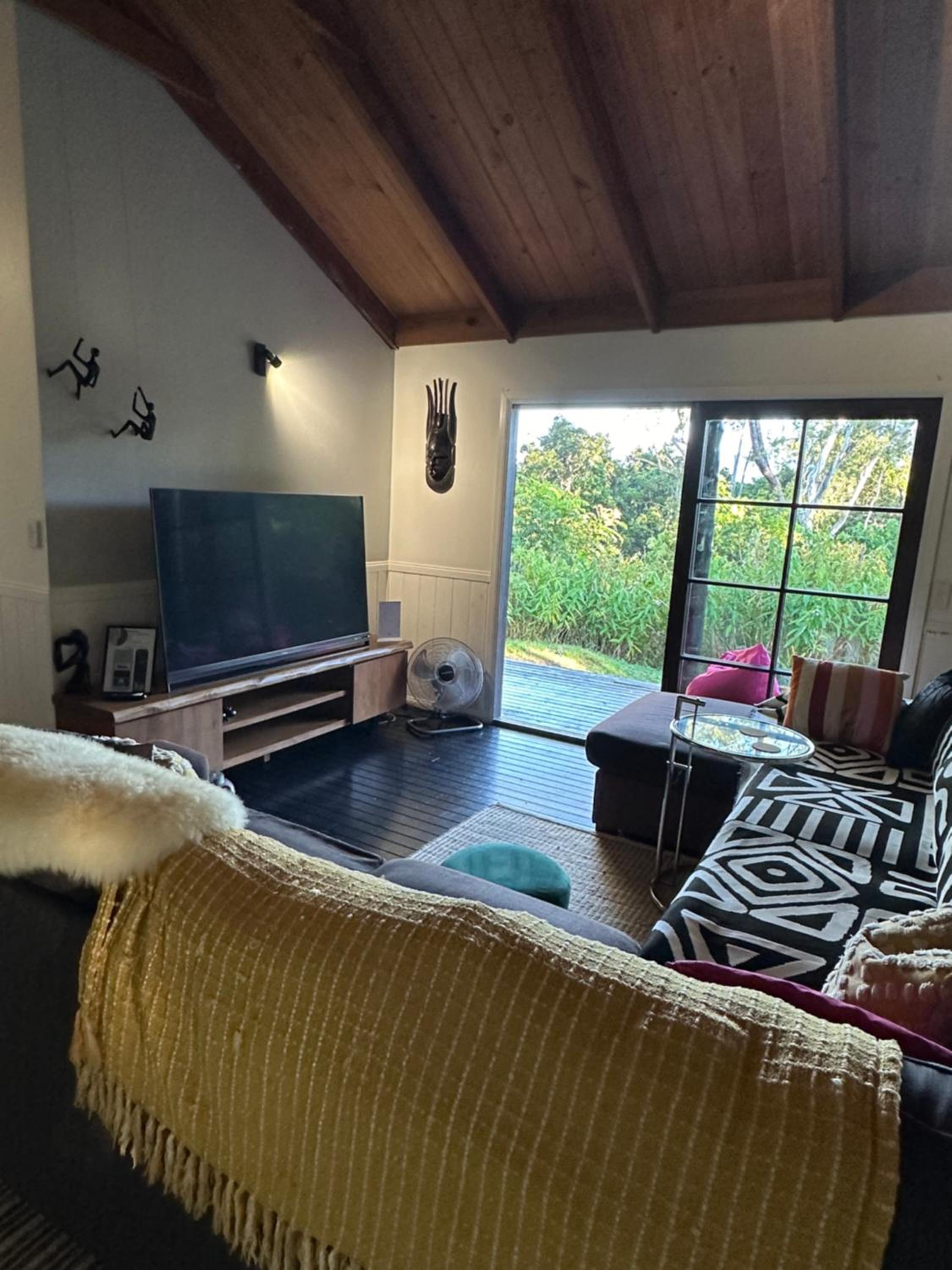Cow Bay Cabin