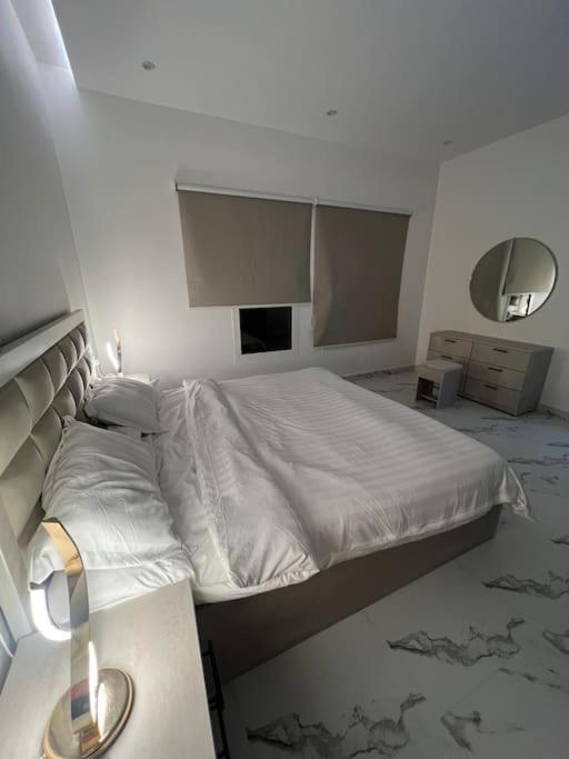 Alaridh flat