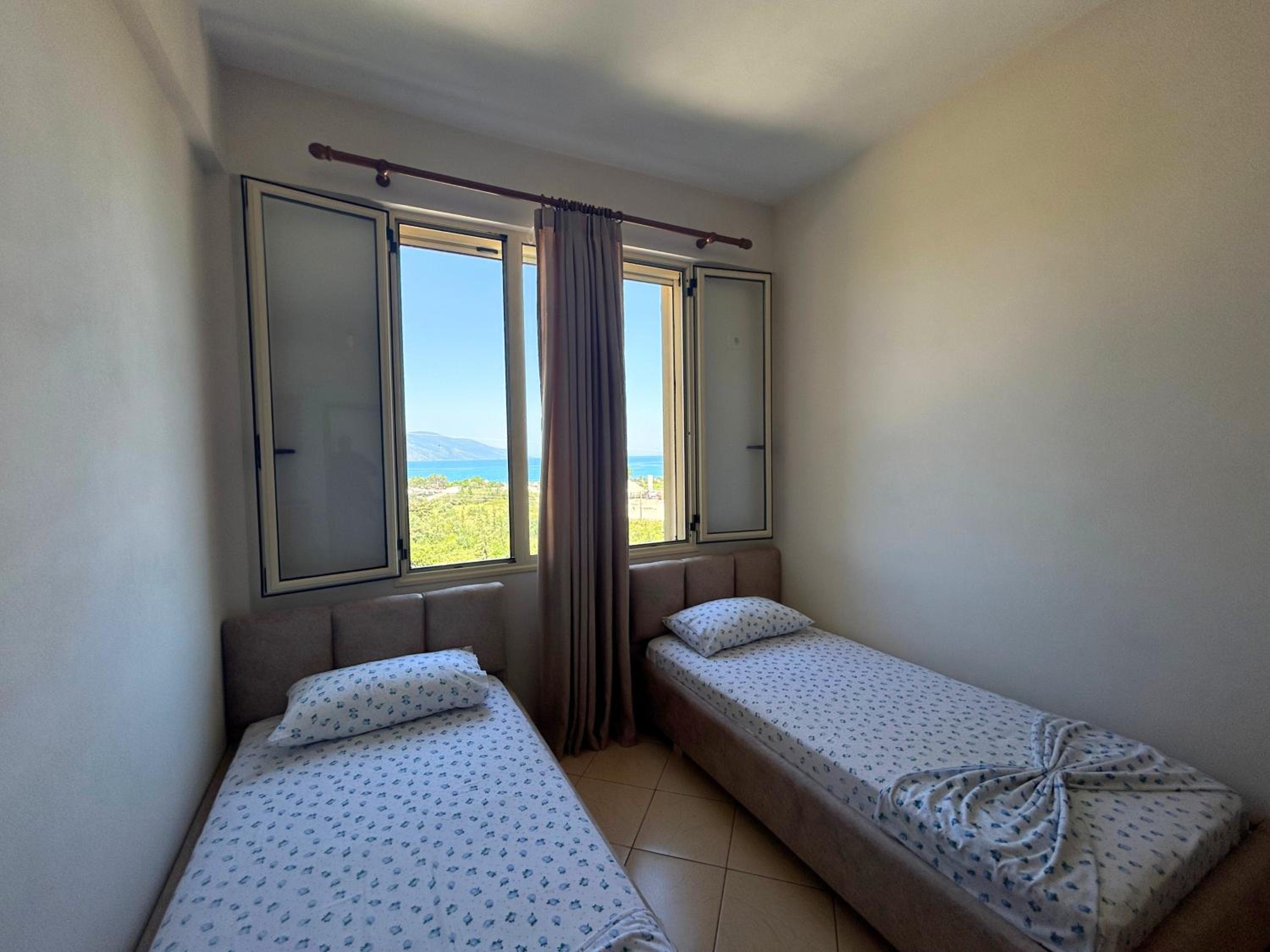Onis Sea View Apartments