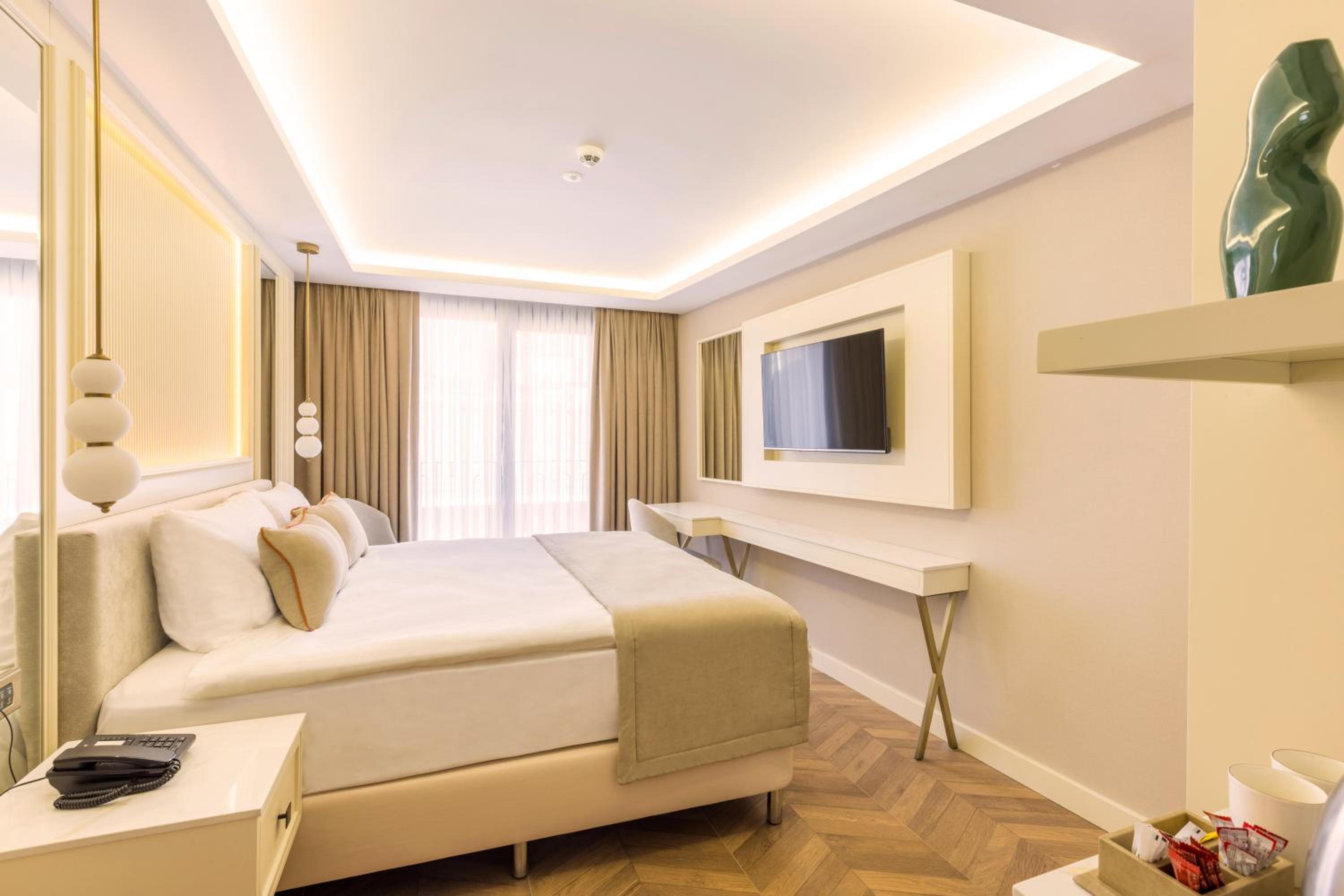 Great Fortune Concept Hotel - Image 39