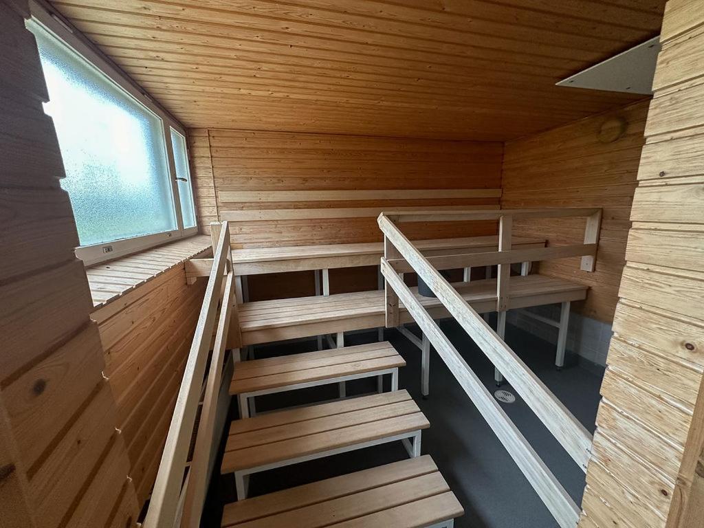 Lepopaikka Lokinpesä, Majoitus ja Camping