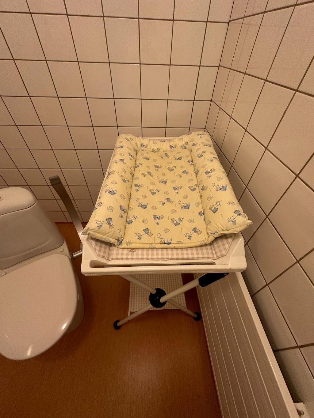 Lepopaikka Lokinpesä, Majoitus ja Camping