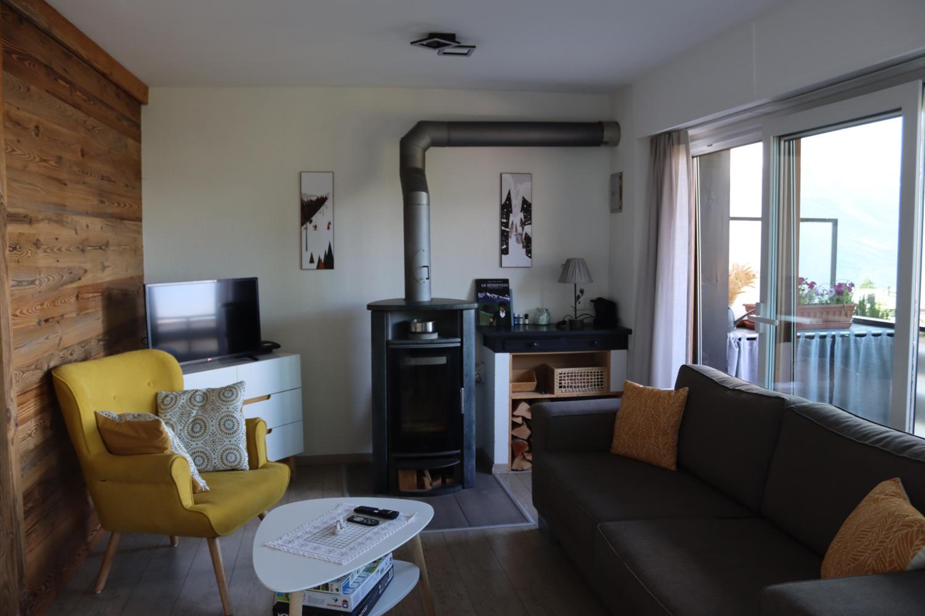 Photo 12