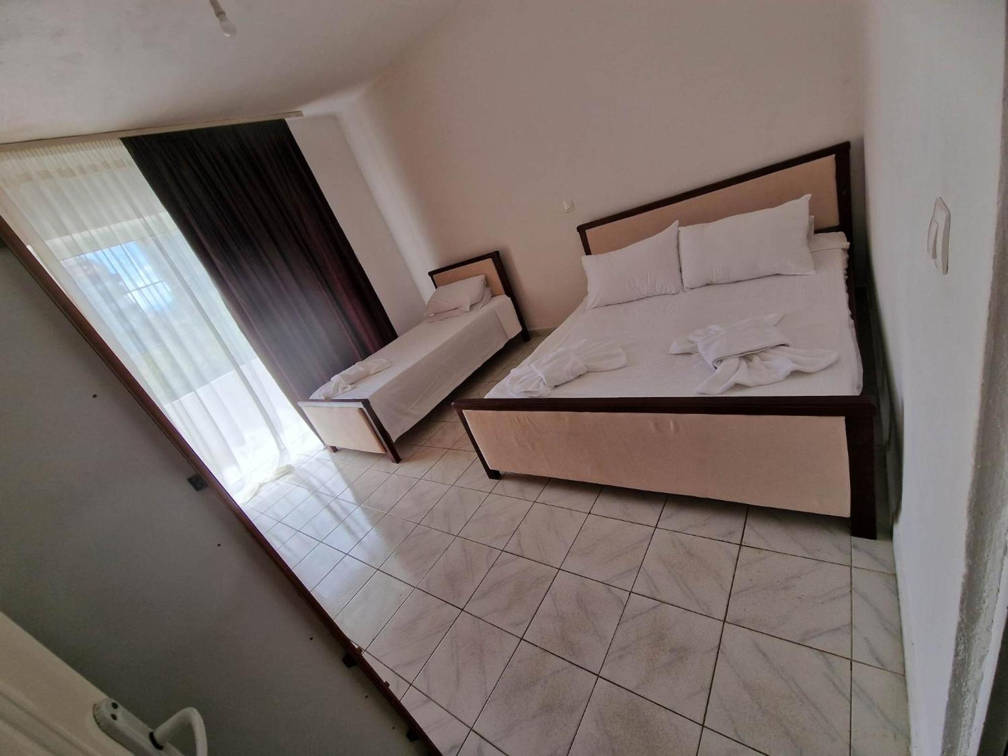 Cozy Apartament Sarand