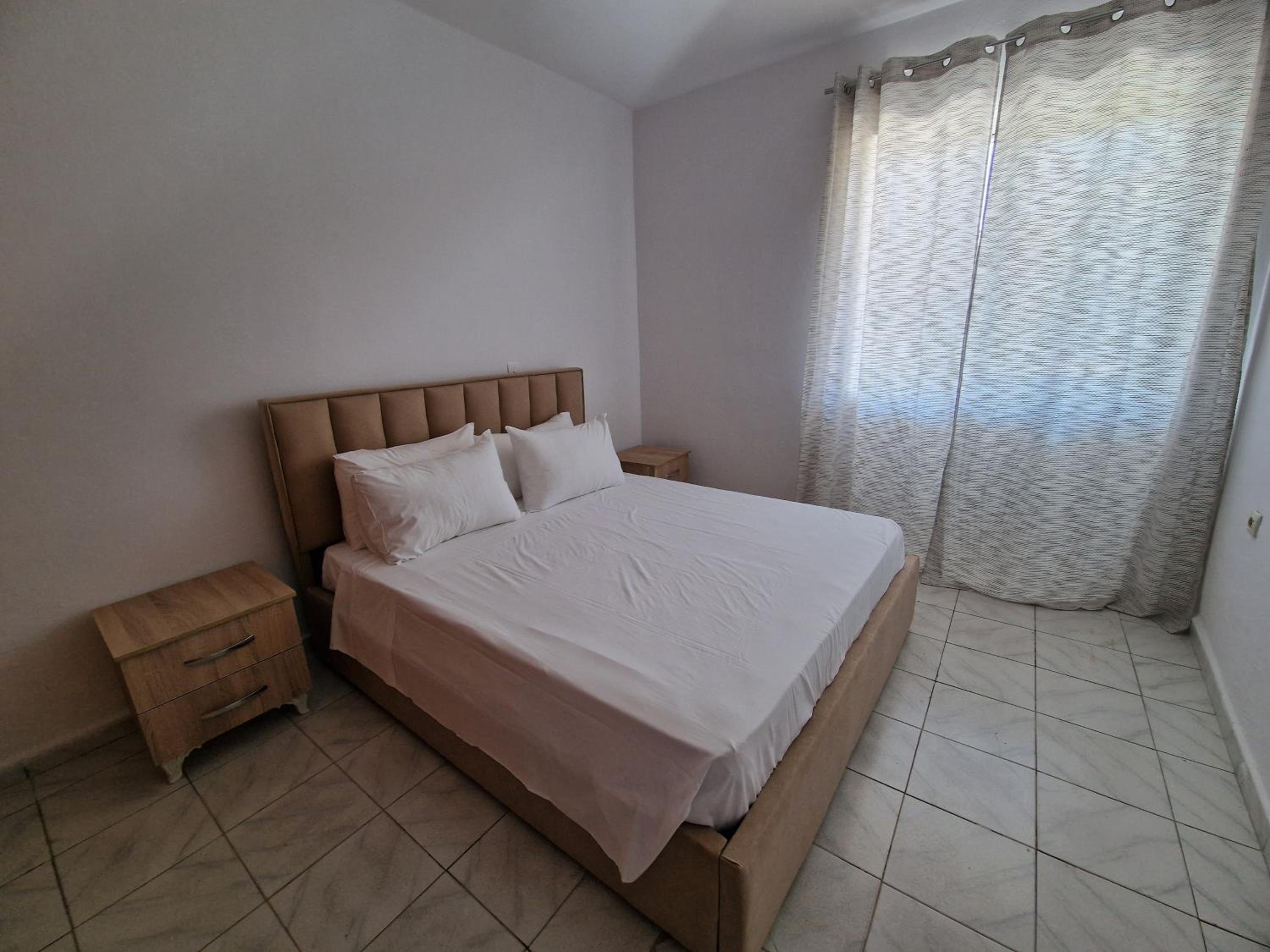 Cozy Apartament Sarand