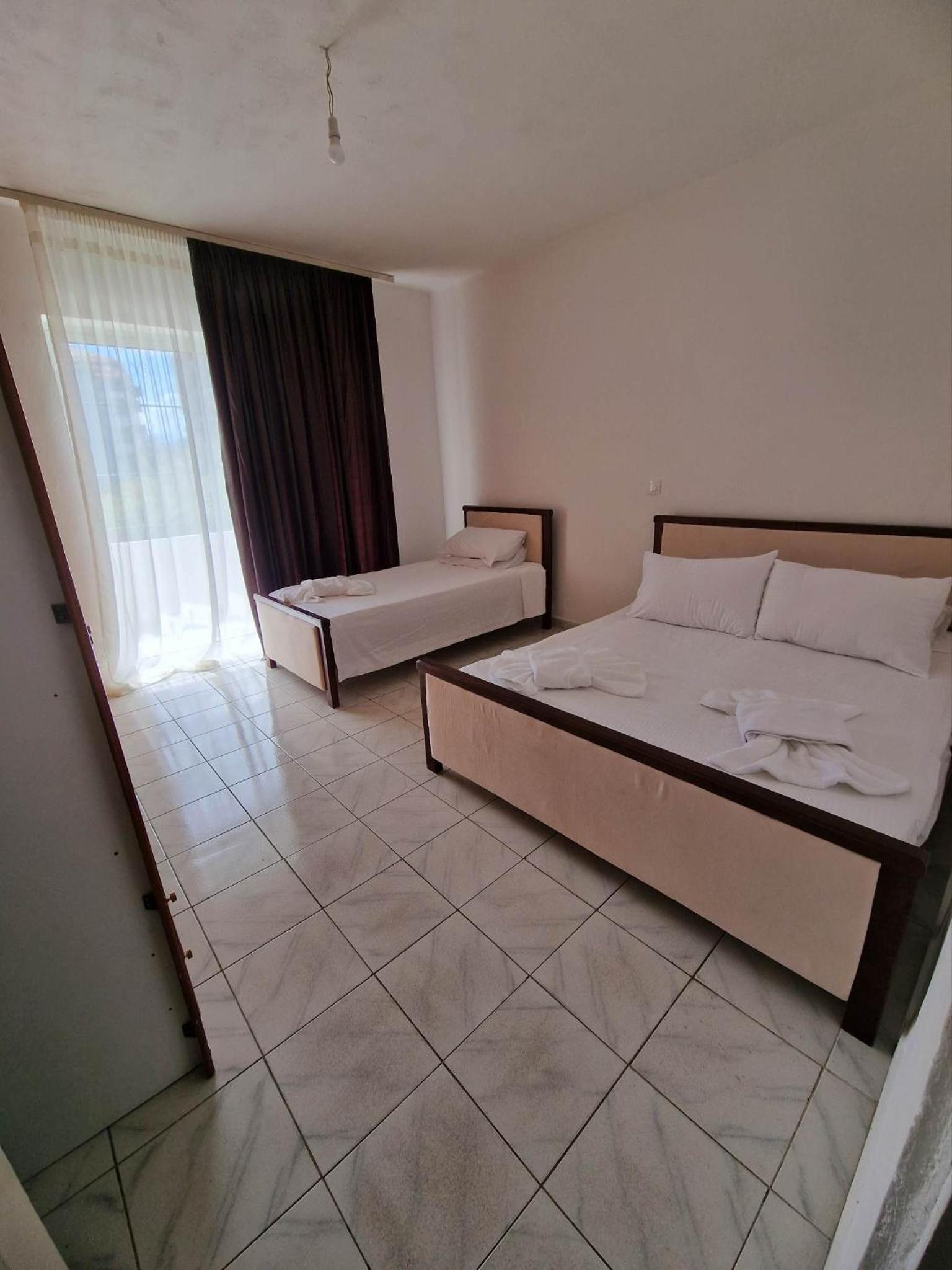 Cozy Apartament Sarand
