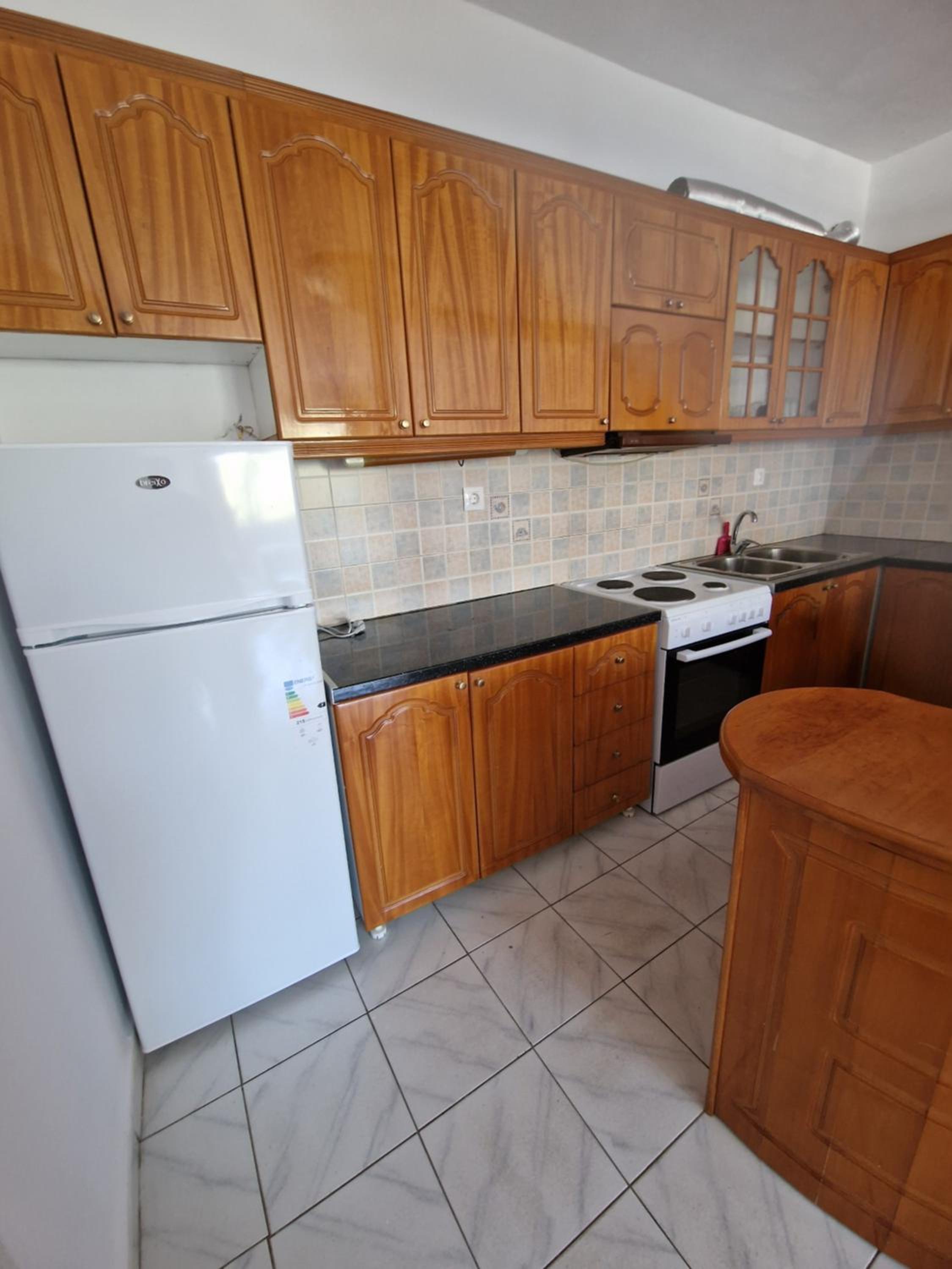 Cozy Apartament Sarand