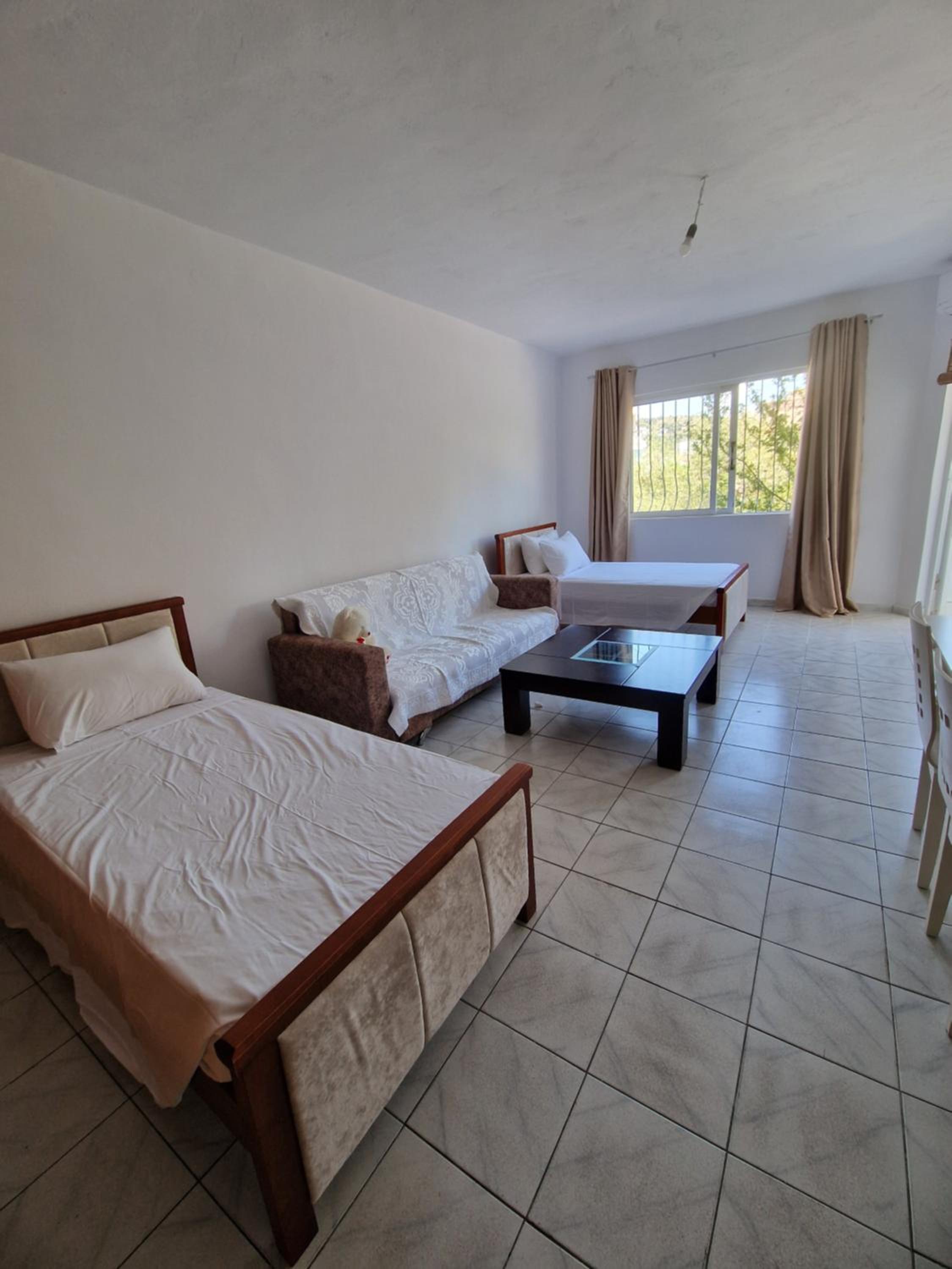 Cozy Apartament Sarand