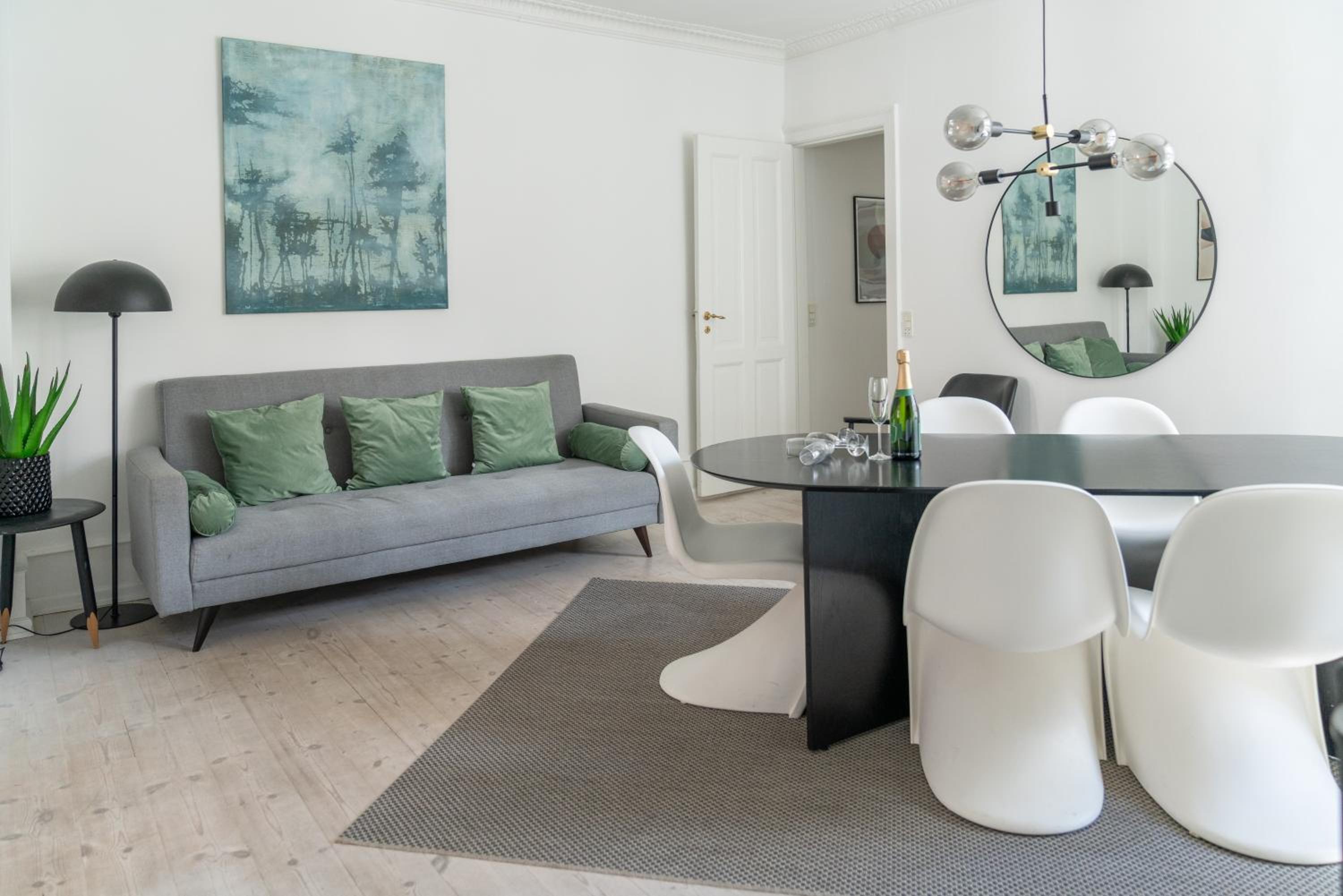 Nyhavn Apartments - Luxurious 3-4 bedroom apartments view 3