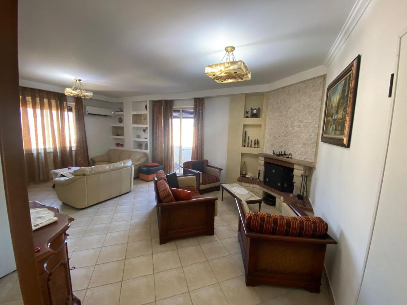 Itan Central 4 room apartment