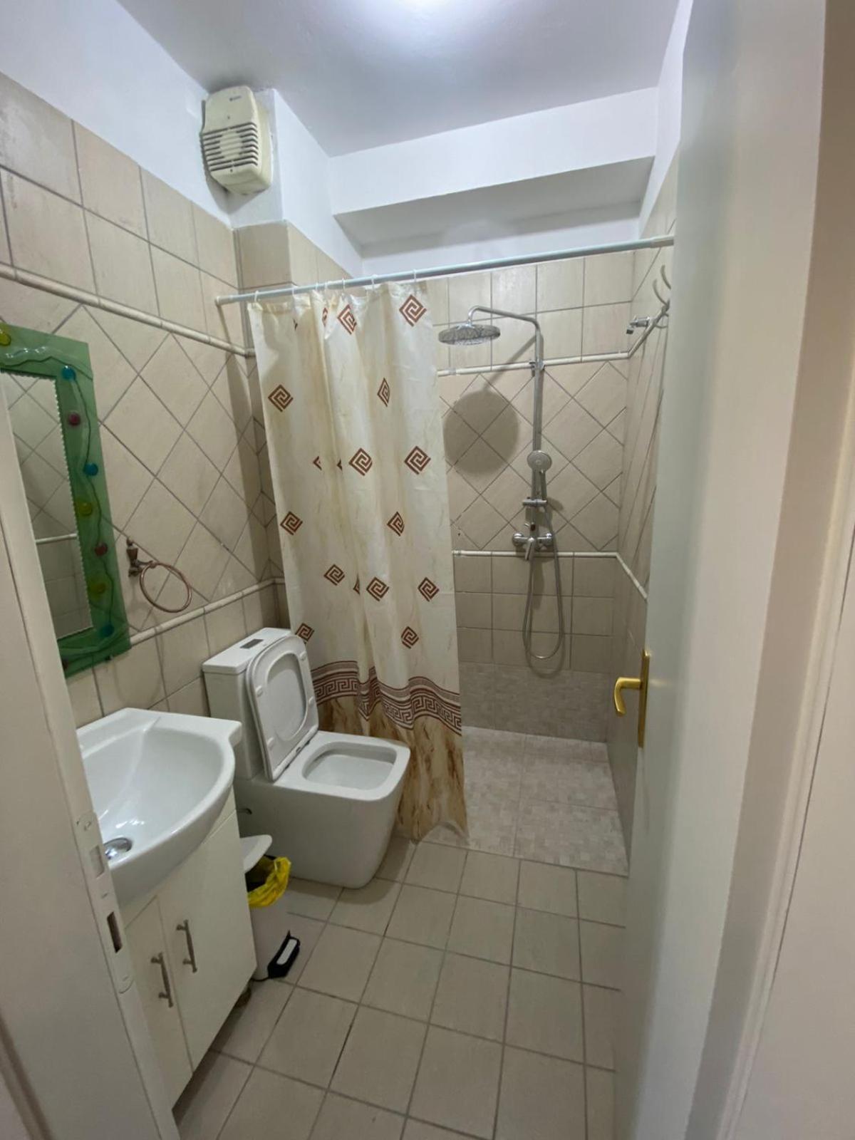 Itan Central 4 room apartment