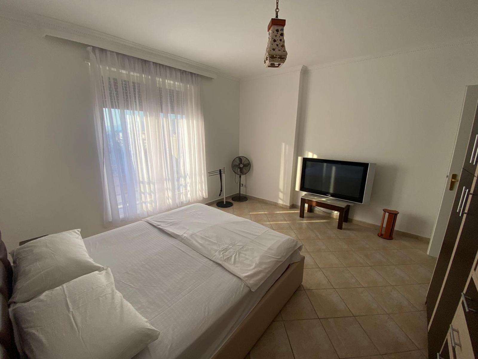 Itan Central 4 room apartment