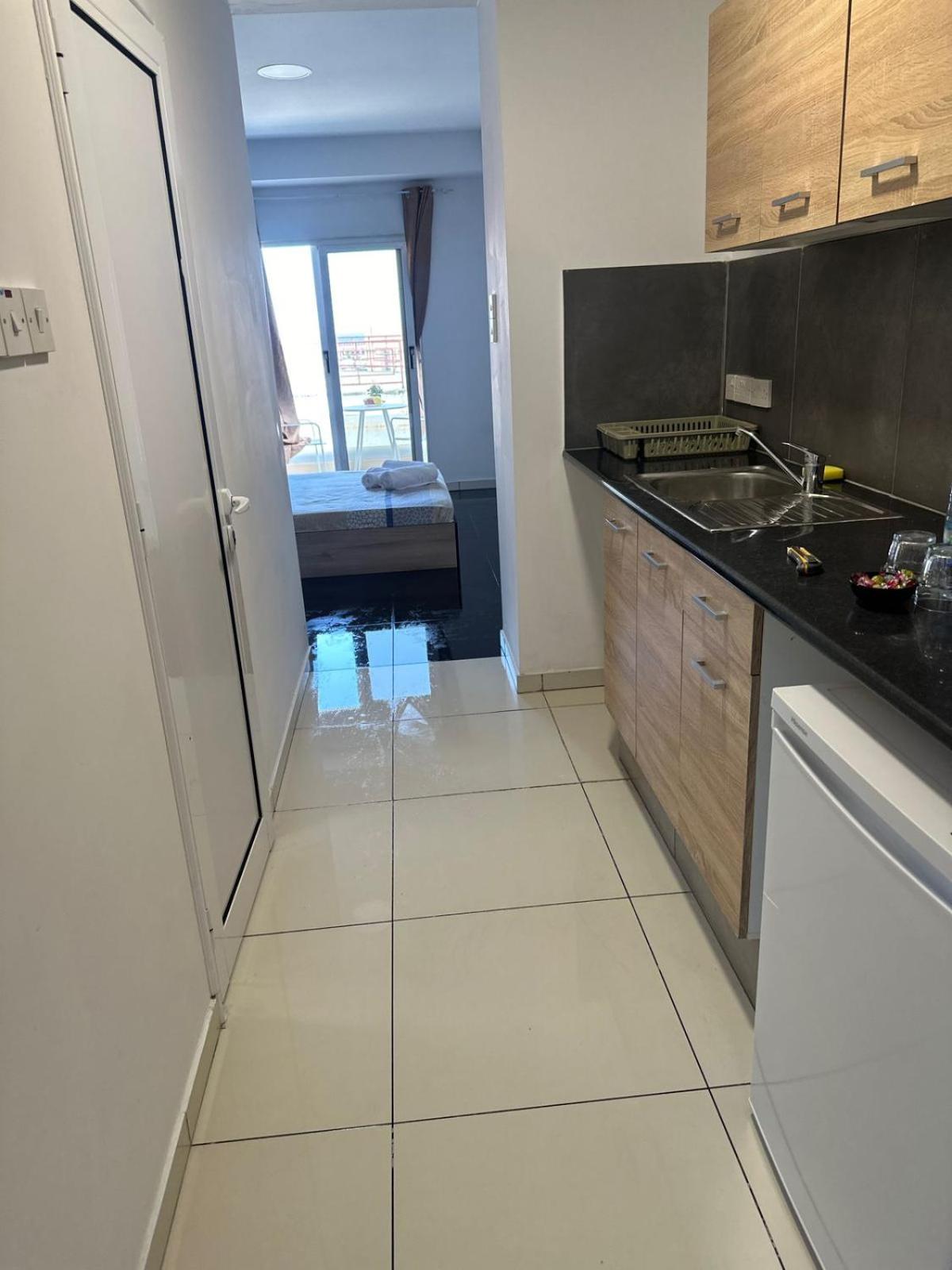 Ivi Apartments