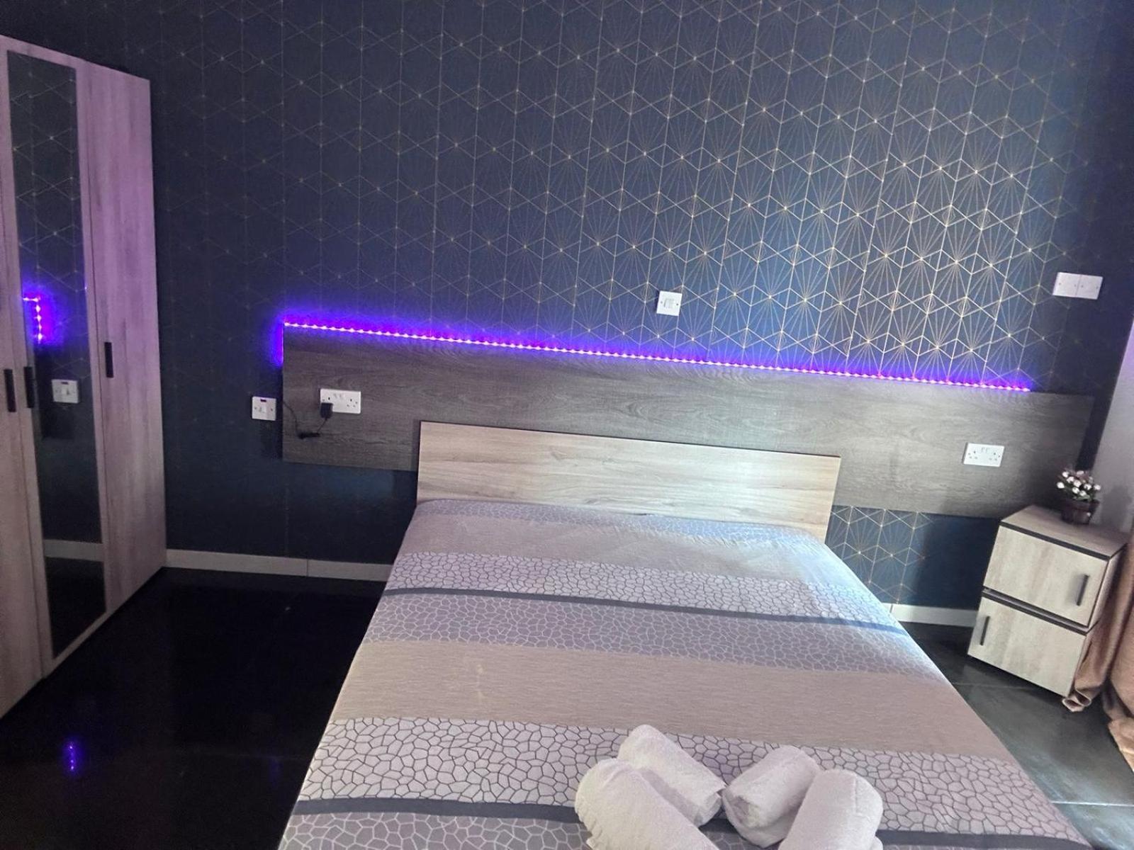 Ivi Apartments