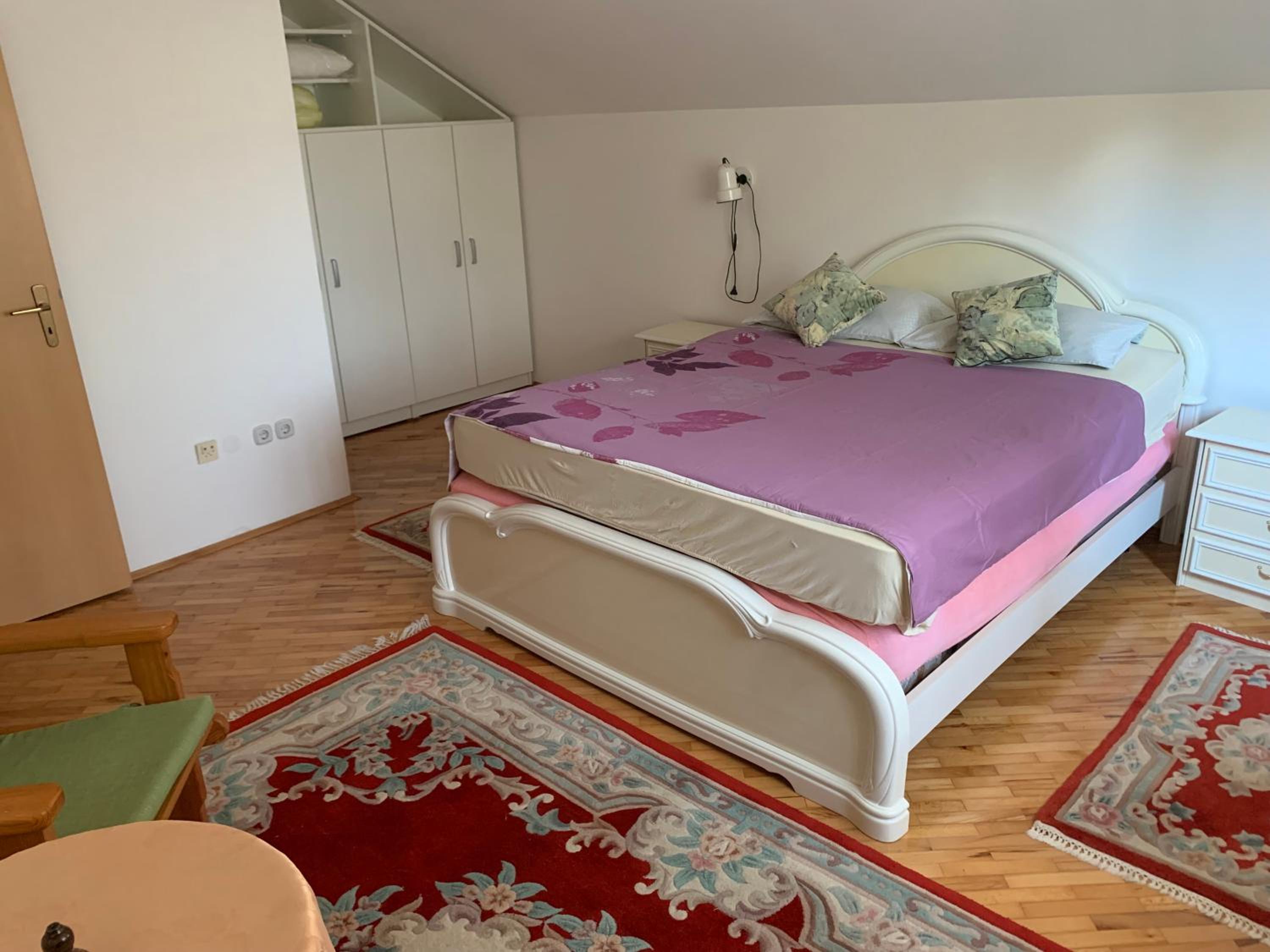 Vila Oaza mira
