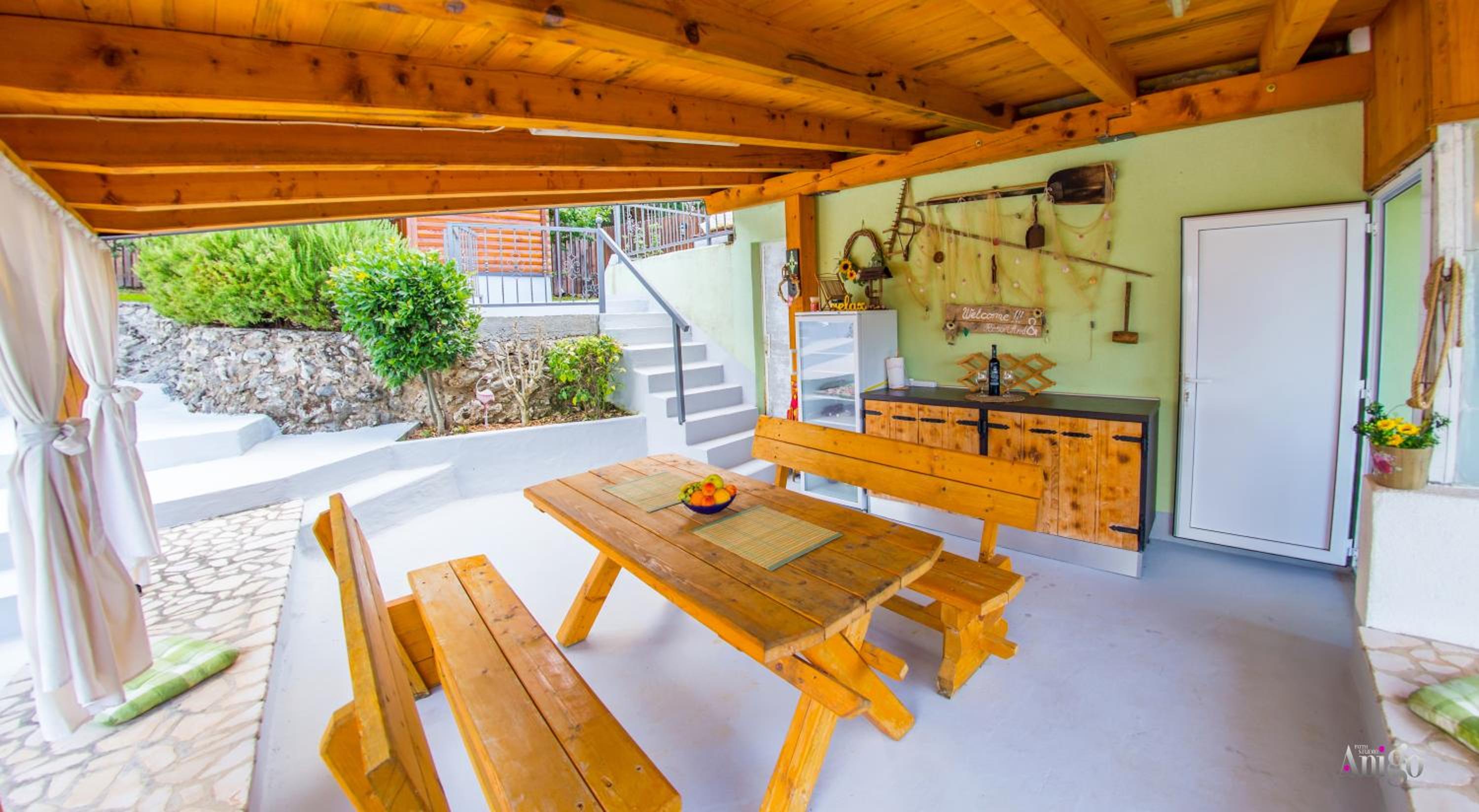 Retro Pool House