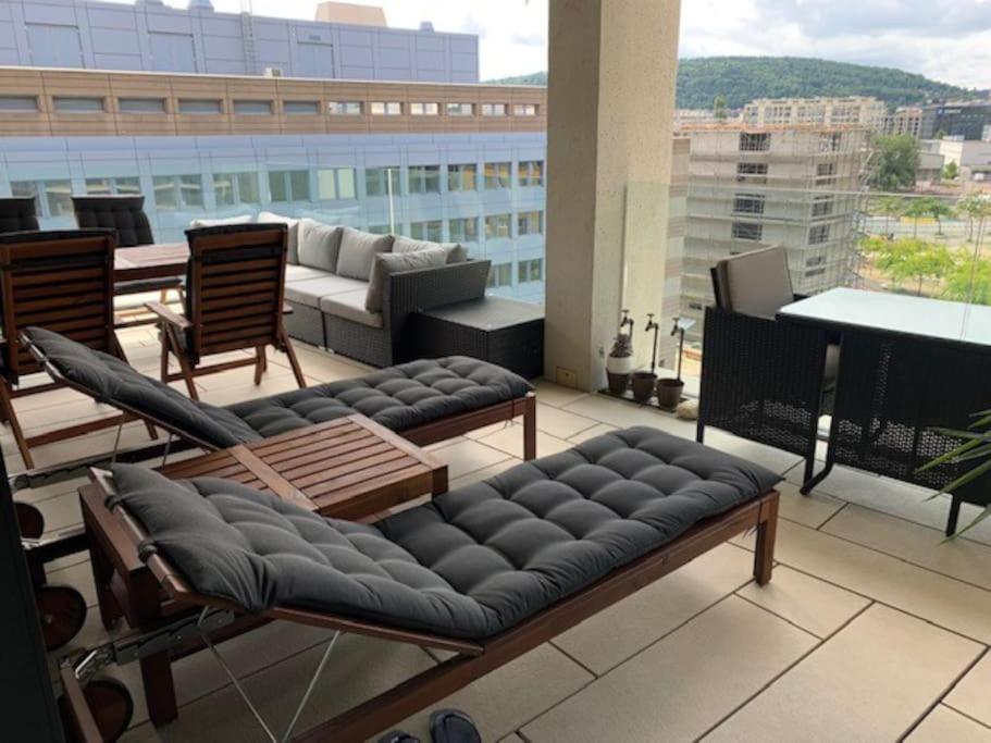 Luxury Apartment - central to everything