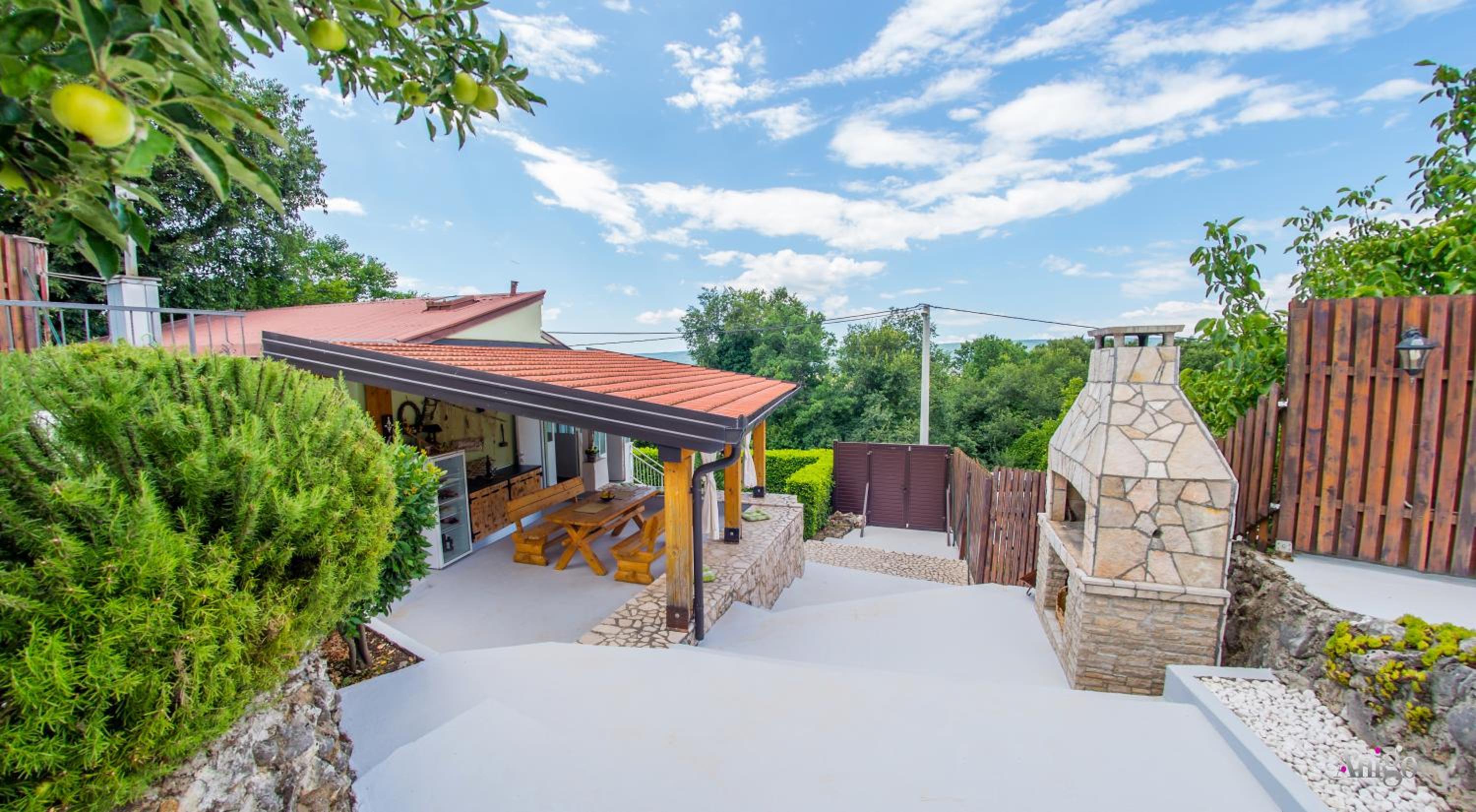 Retro Pool House