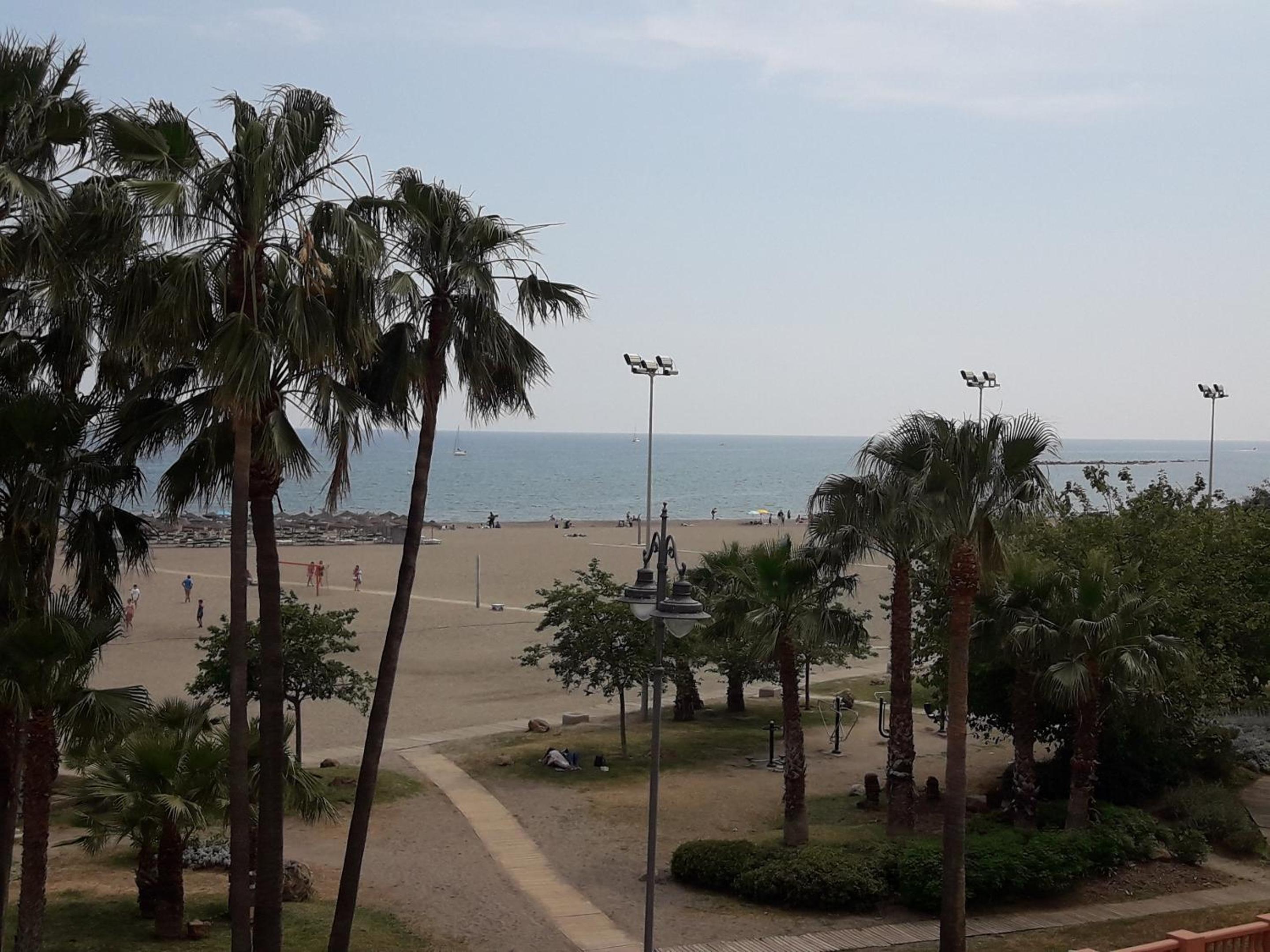 Comfortable apartment in Benalmádena 60 m² with pool view 3