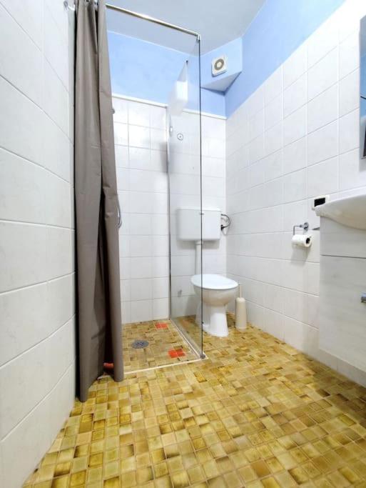 Villa Rosmarì in campagna a 500 m dal mare appartamento VENTO photo 5