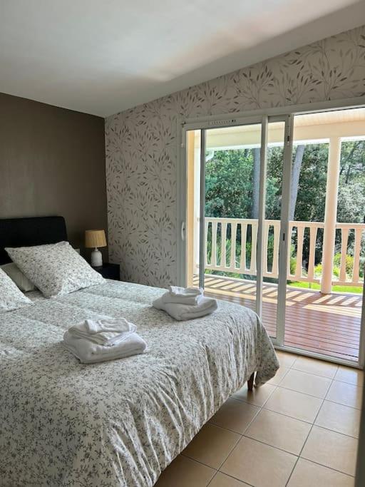 Villa Luxe piscine chauffée, 4 chambres, surplombant le golf entre océan & lac Plage à 5 min