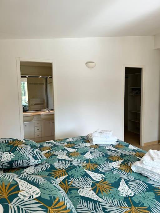 Villa Luxe piscine chauffée, 4 chambres, surplombant le golf entre océan & lac Plage à 5 min