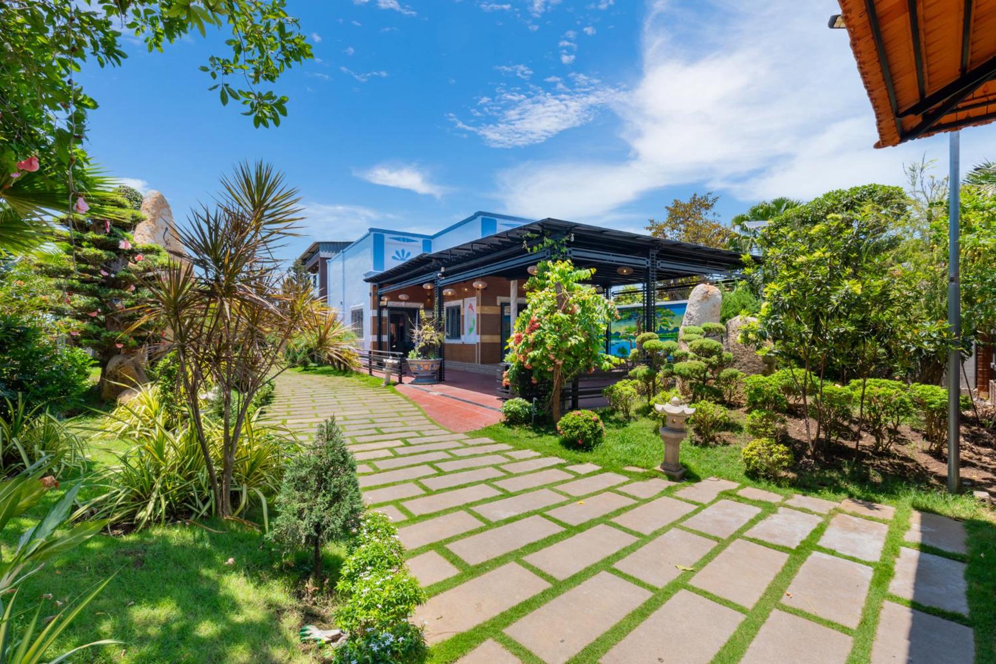 Yen Nguyen Villa view 4