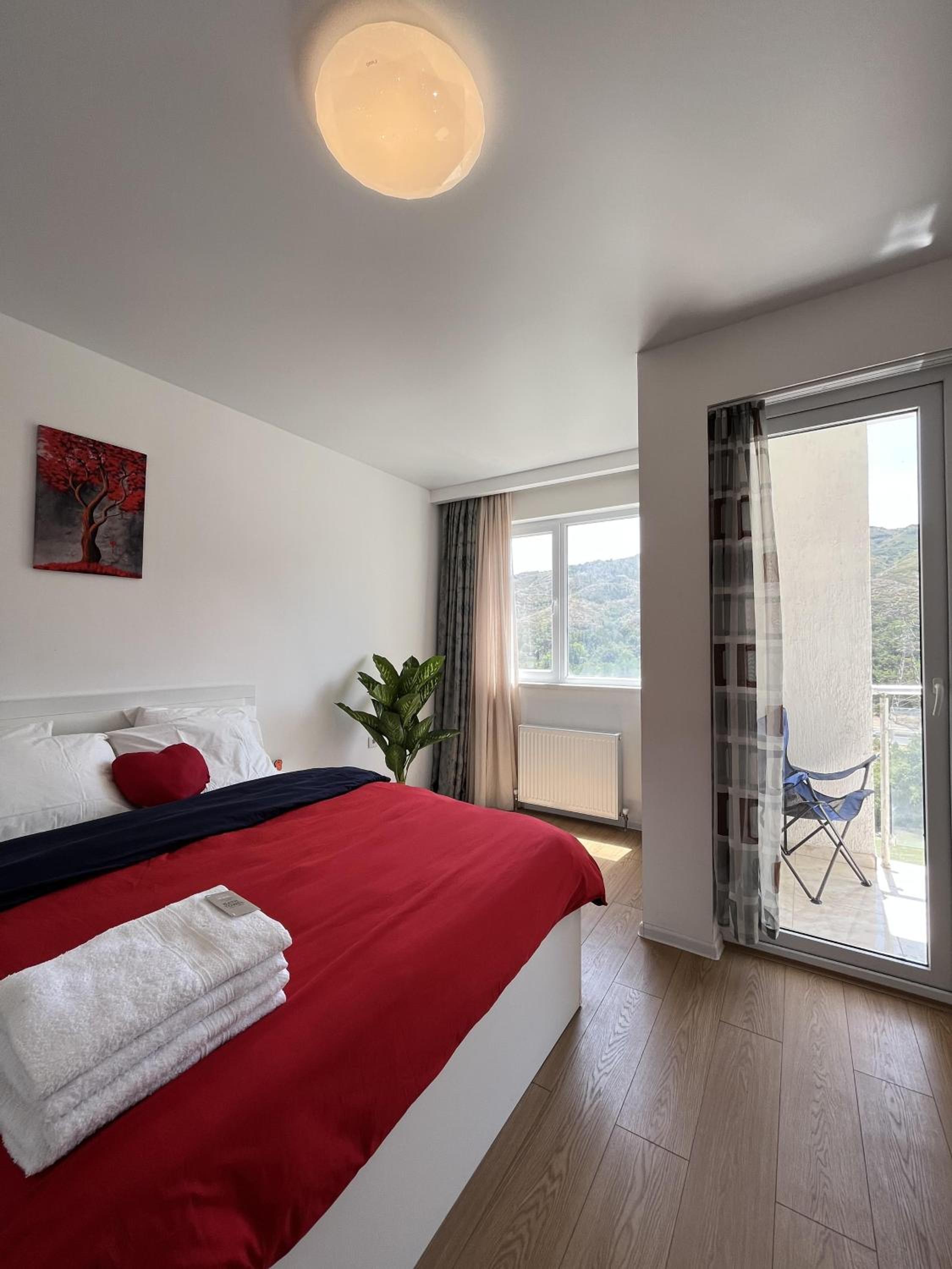 Charming 1-Bed Apartment in Tbilisi view 5