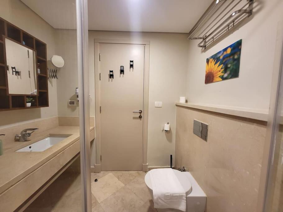 Mangroovy Serinity 2br pool view