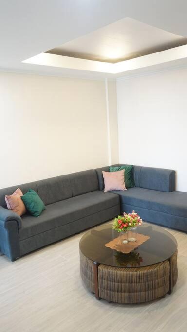4-5br Apartment in Paranaque for Staycation view 4