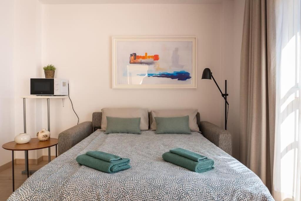 Modern Beachside Flat in Wyndham Costa del Sol