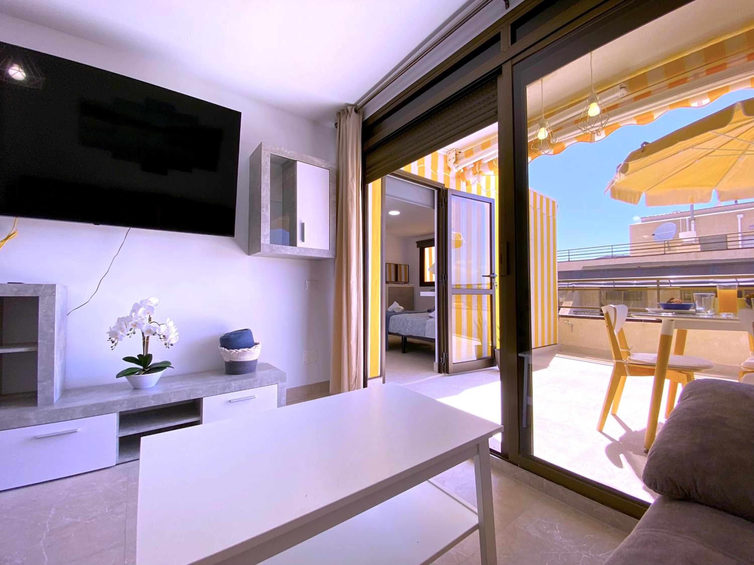 Los Cristianos Suite Alma Homes
