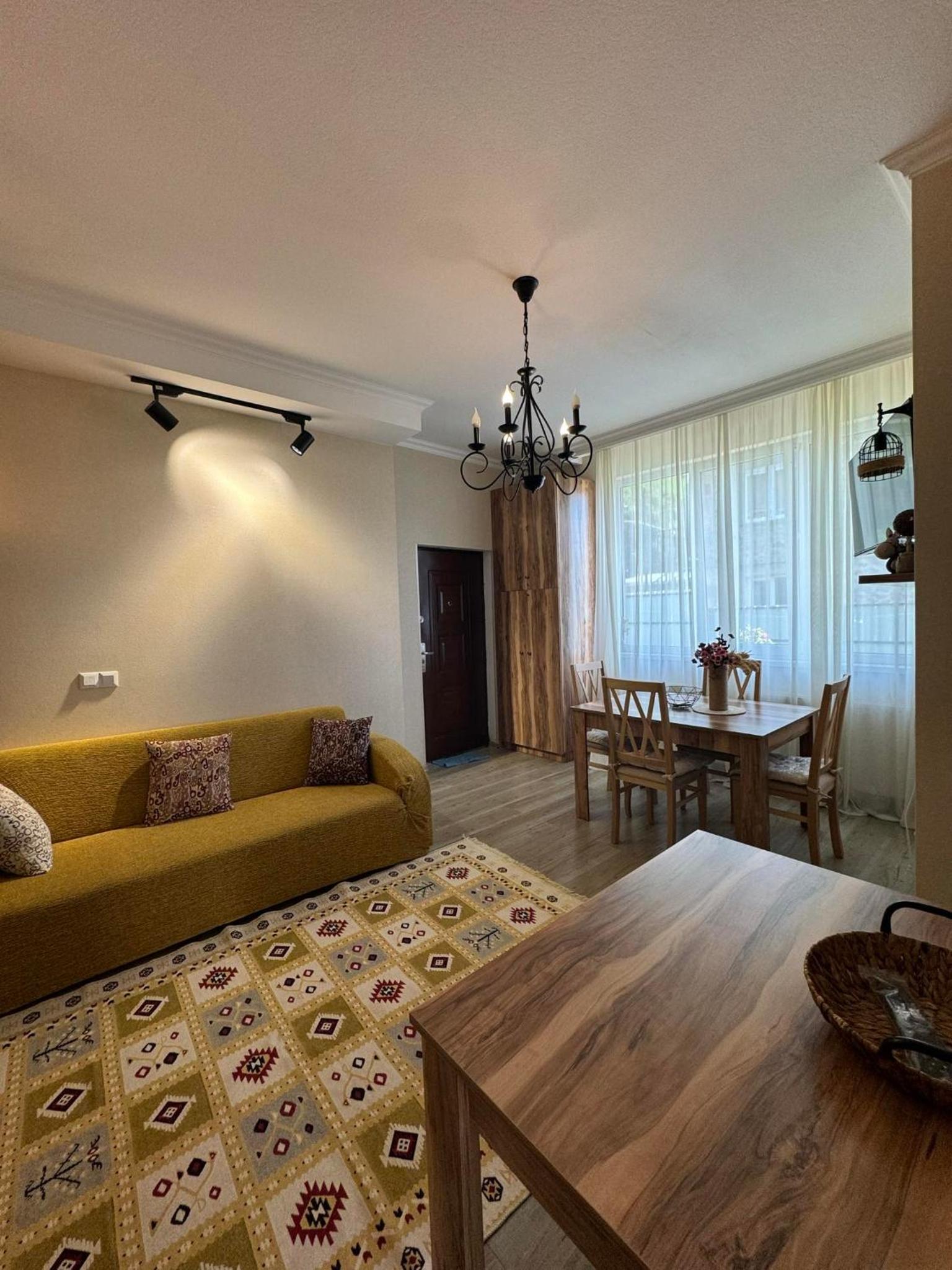 Baqari Inn en Stepantsminda