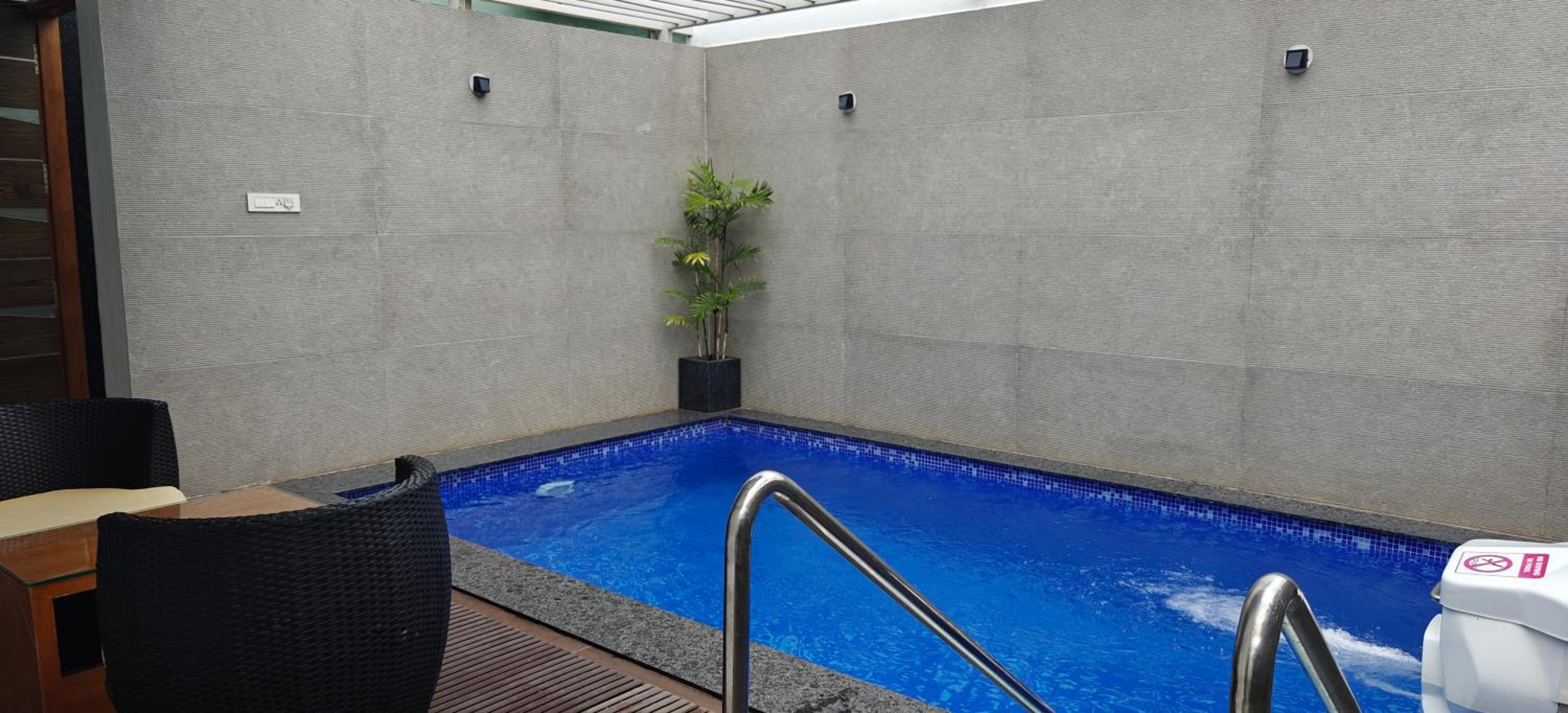 S R Private Residence view 5